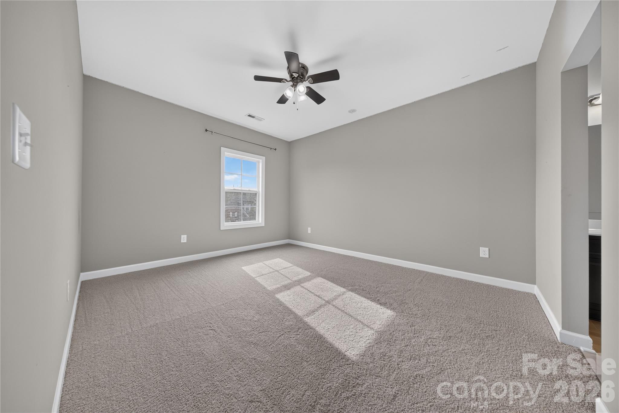 366 Hampton Trail Drive Property Photo 31