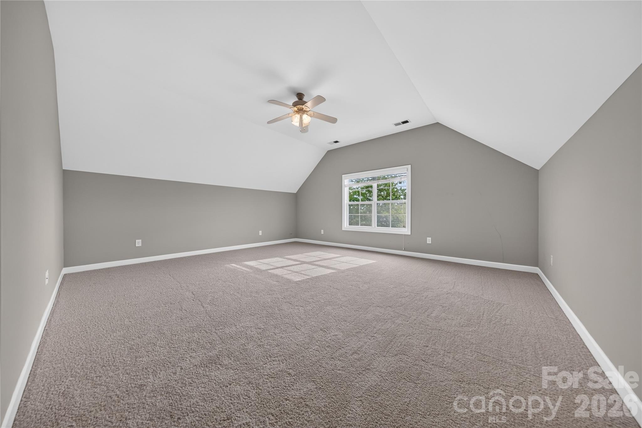 366 Hampton Trail Drive Property Photo 43