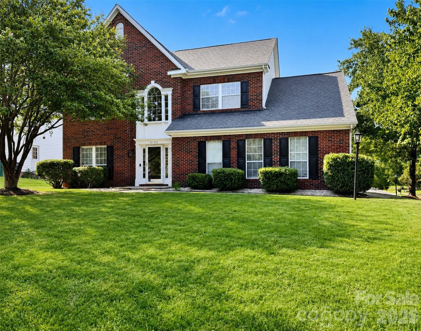 6102 Tesh Court Property Photo 1