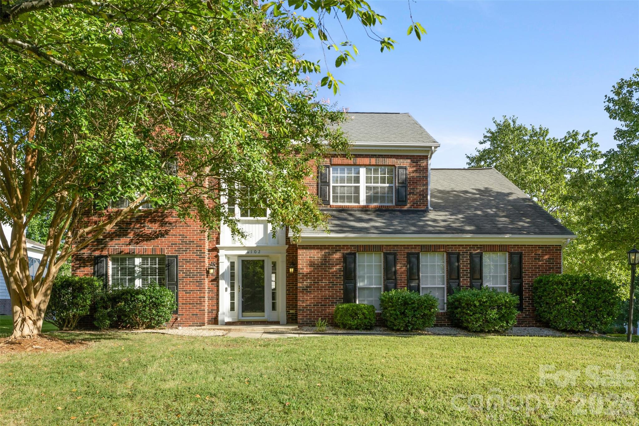 6102 Tesh Court Property Photo 1