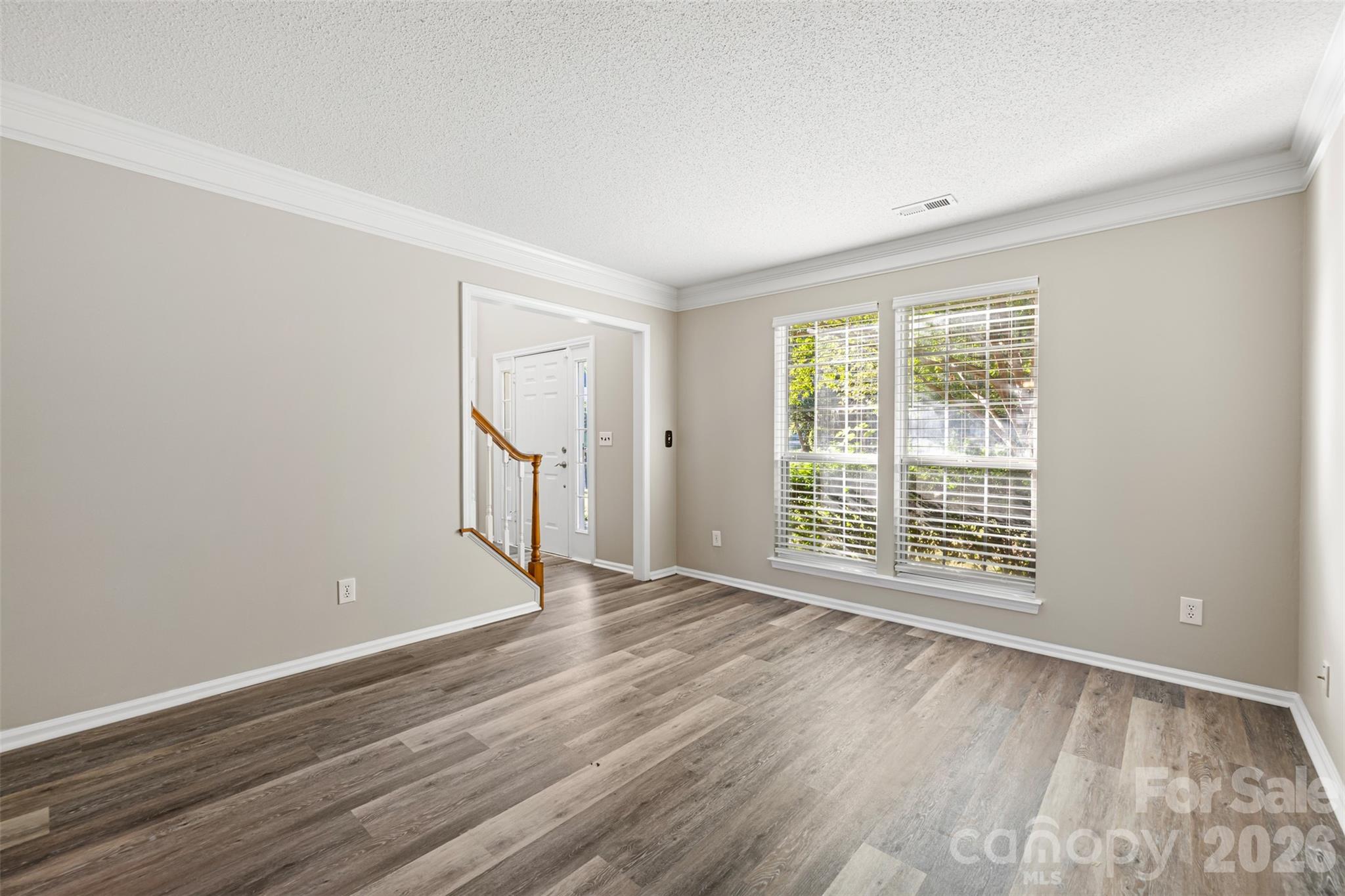 6102 Tesh Court Property Photo 21
