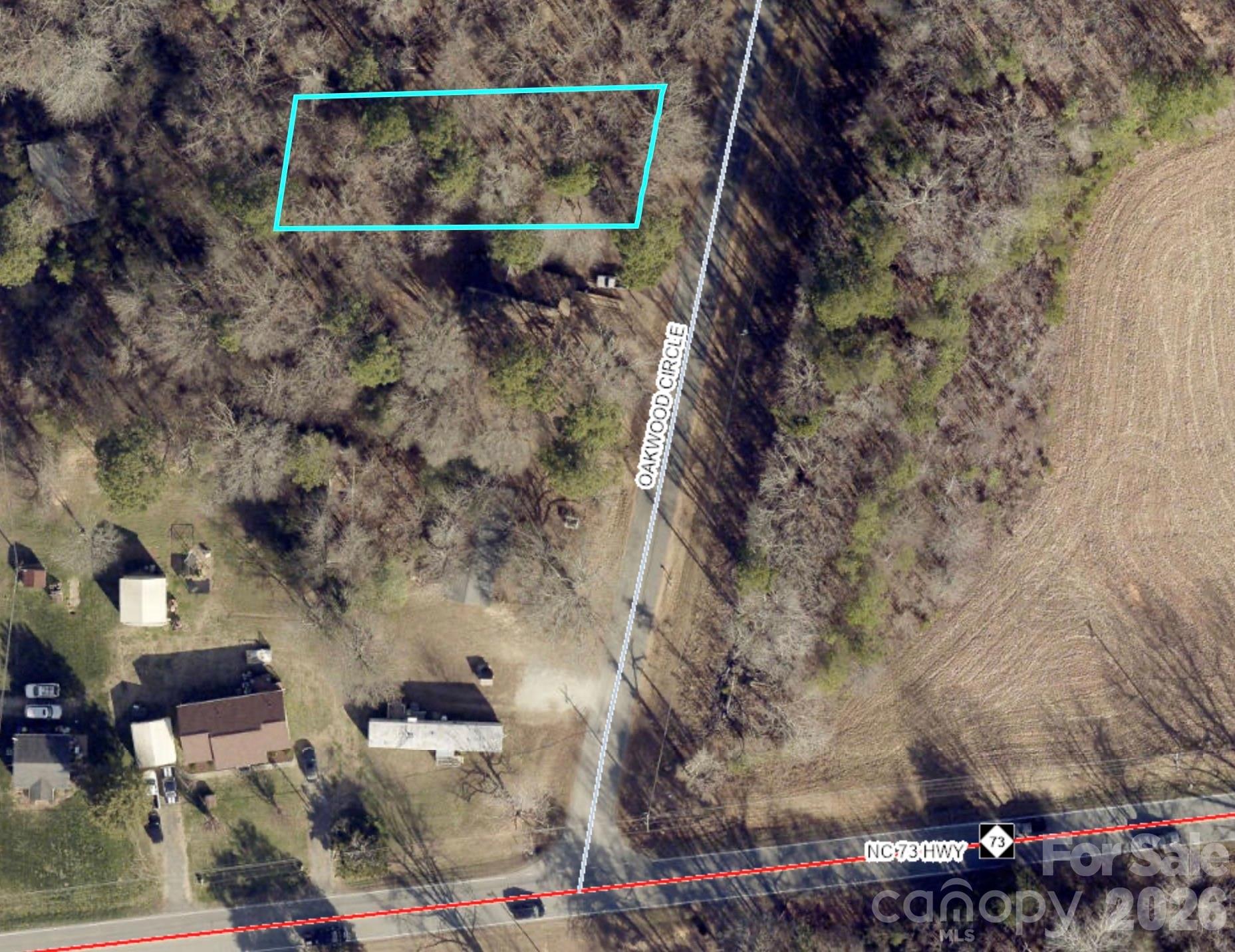 00 Oakwood Circle Property Photo 1