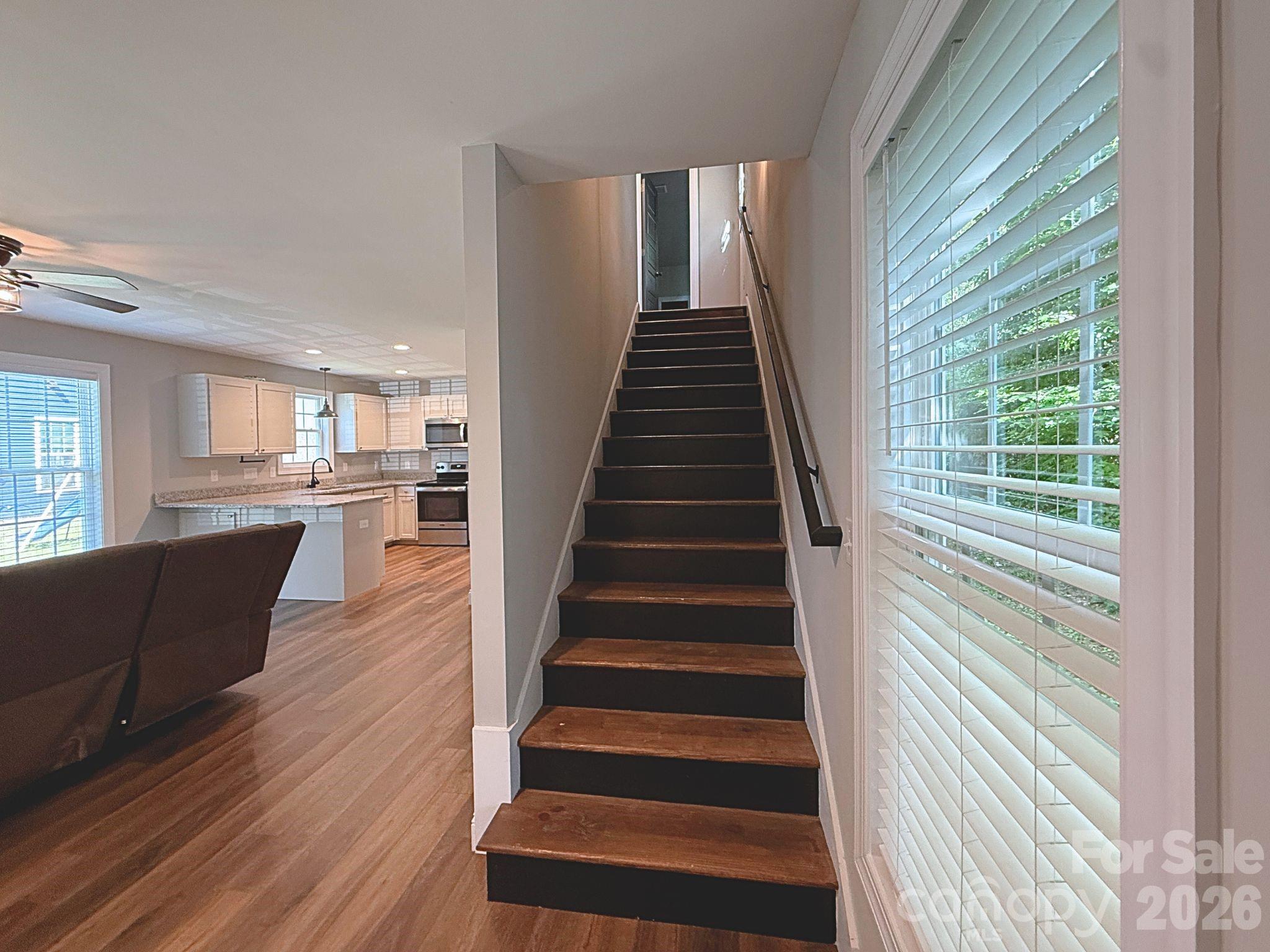 521 Johnson Street Property Photo 18
