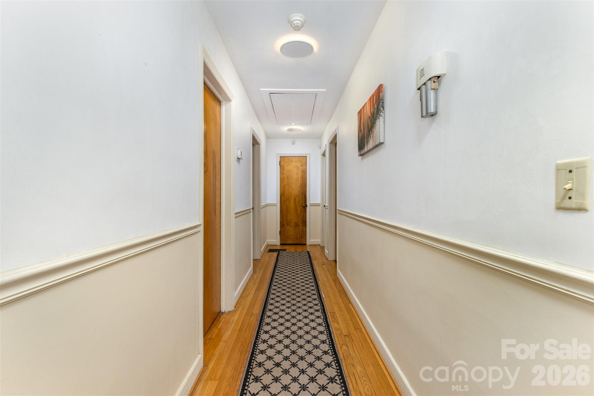 100 Ruby Lane Property Photo 2