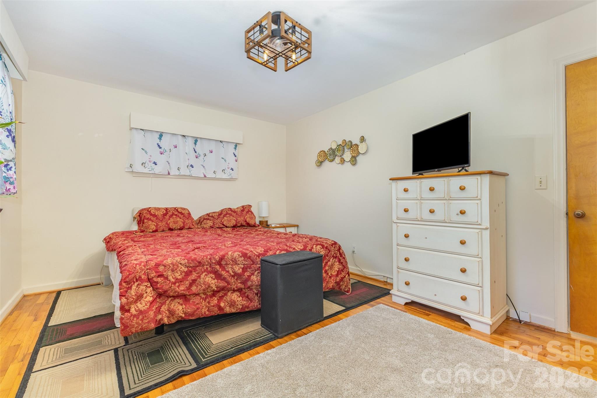 100 Ruby Lane Property Photo 14