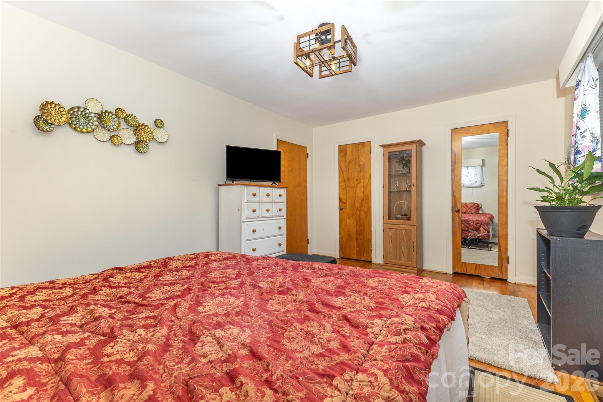100 Ruby Lane Property Photo 15