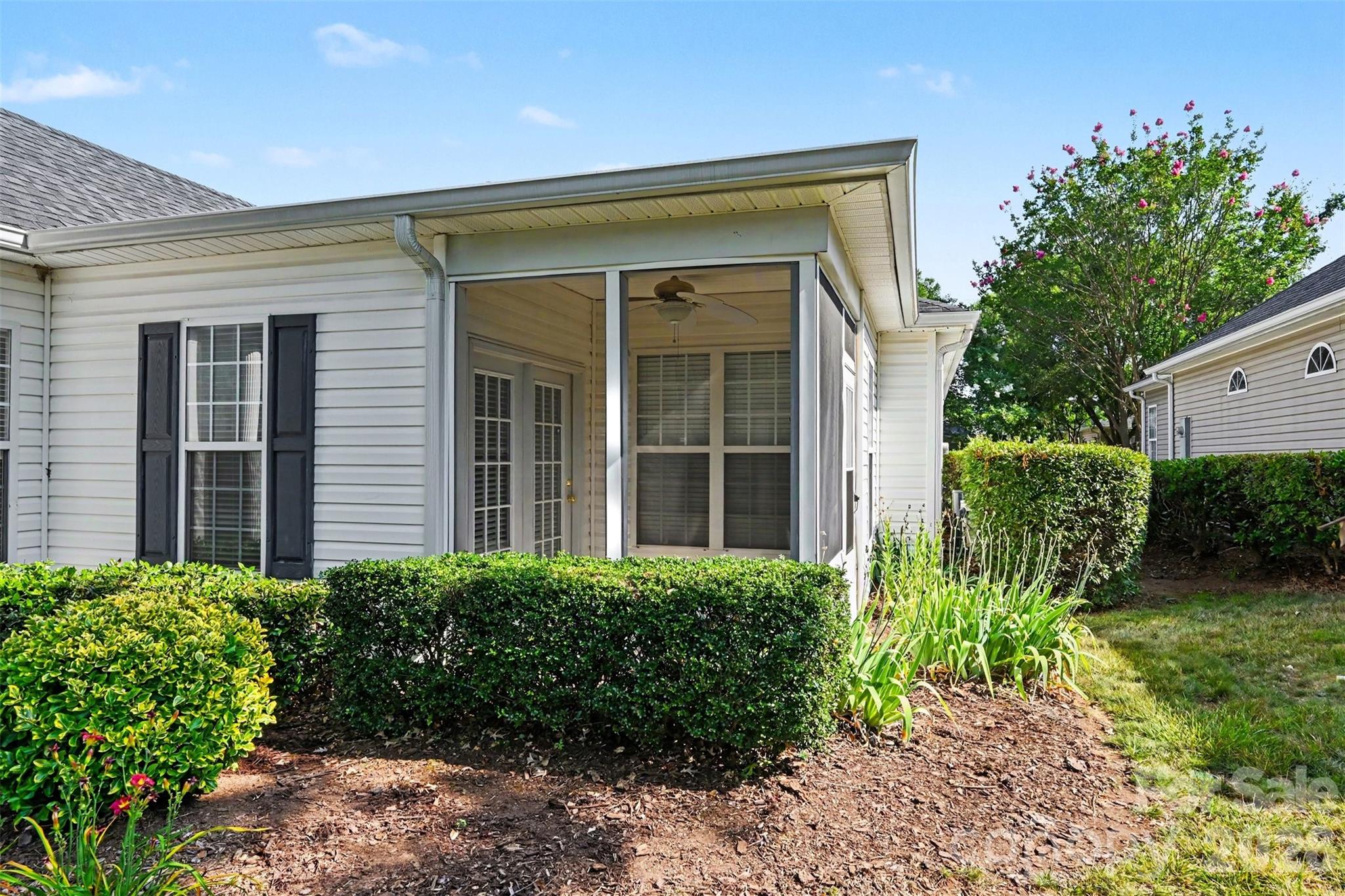 12114 Groth Court Property Photo 5