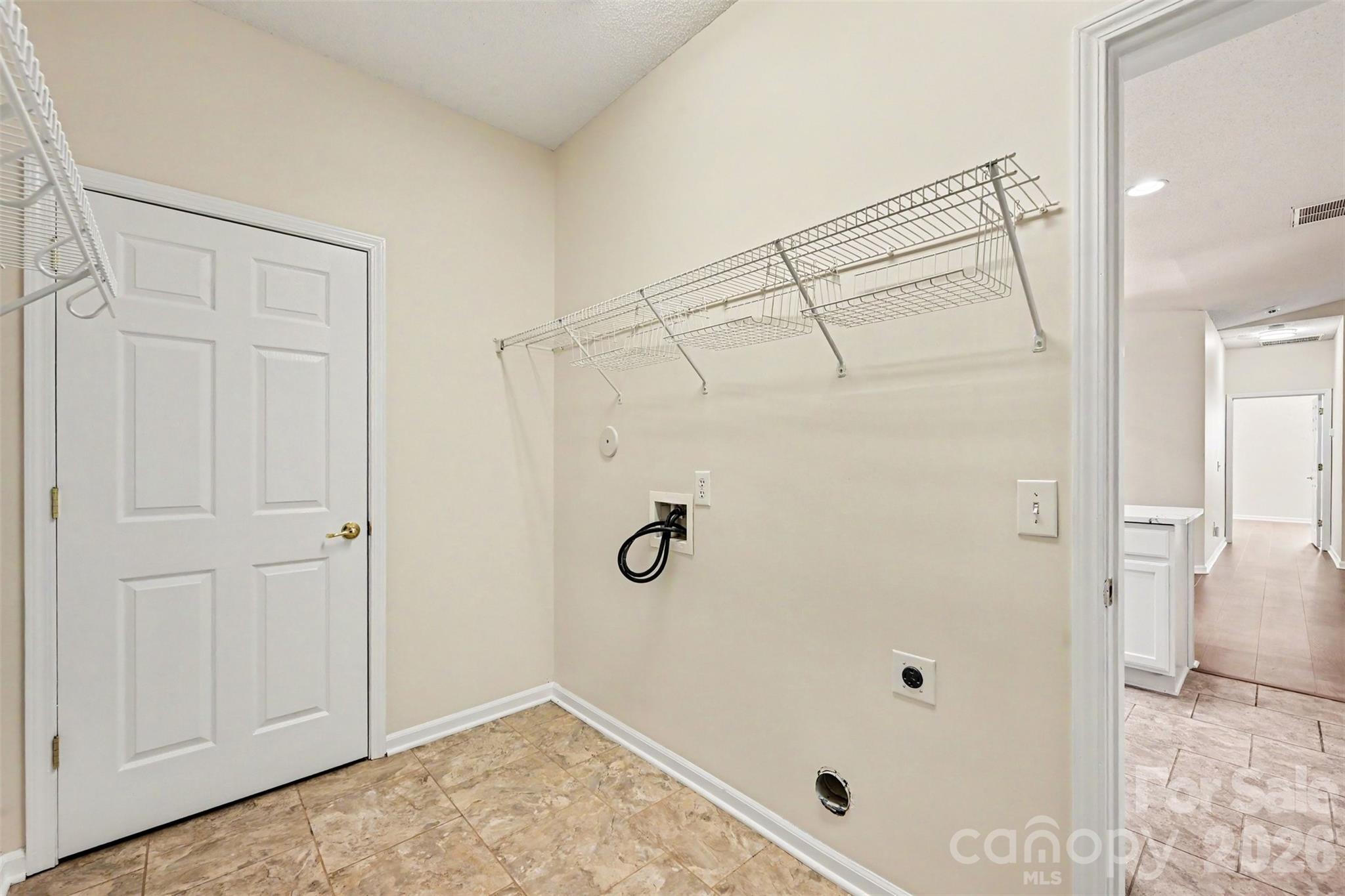 12114 Groth Court Property Photo 17