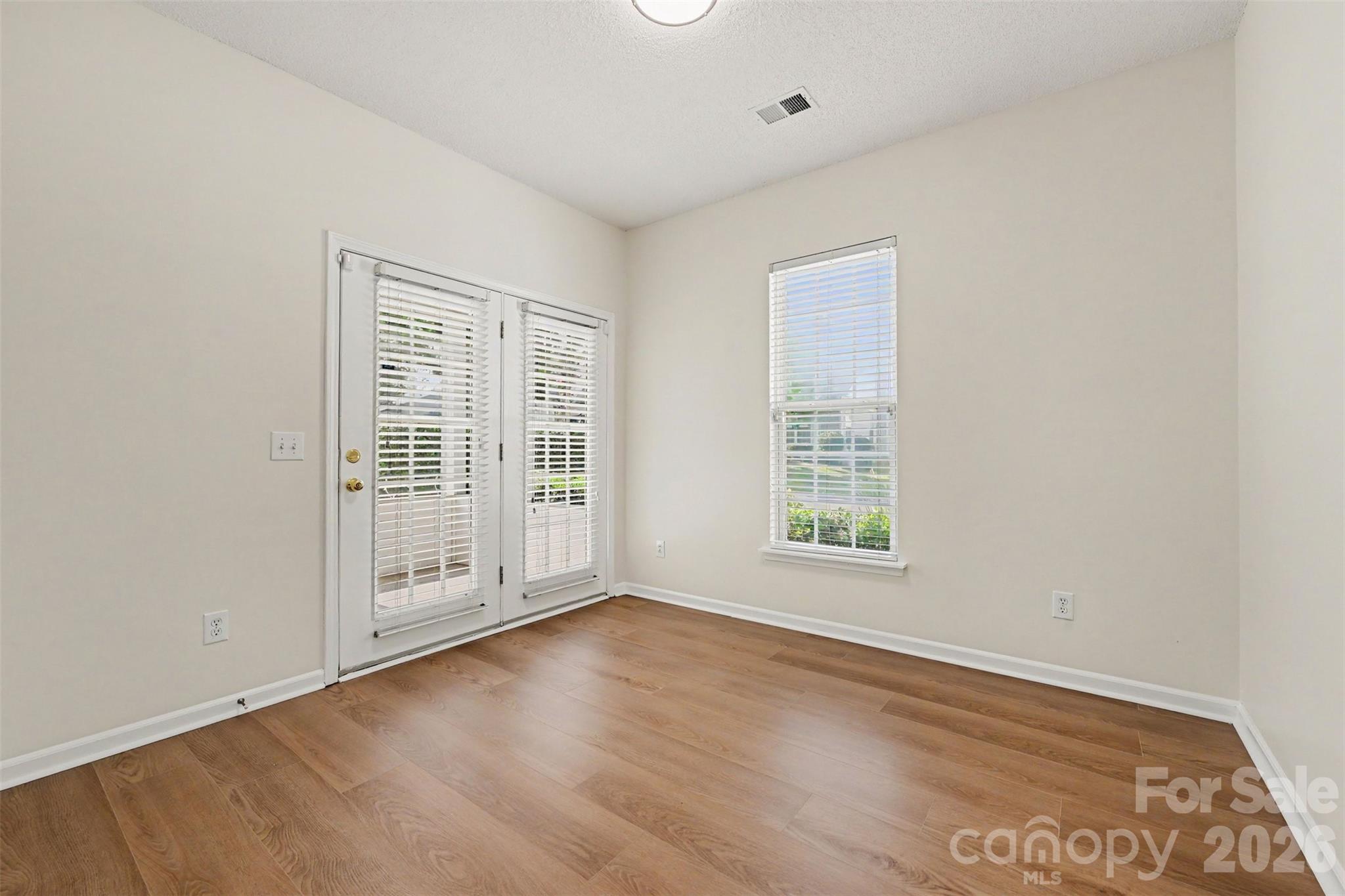 12114 Groth Court Property Photo 23