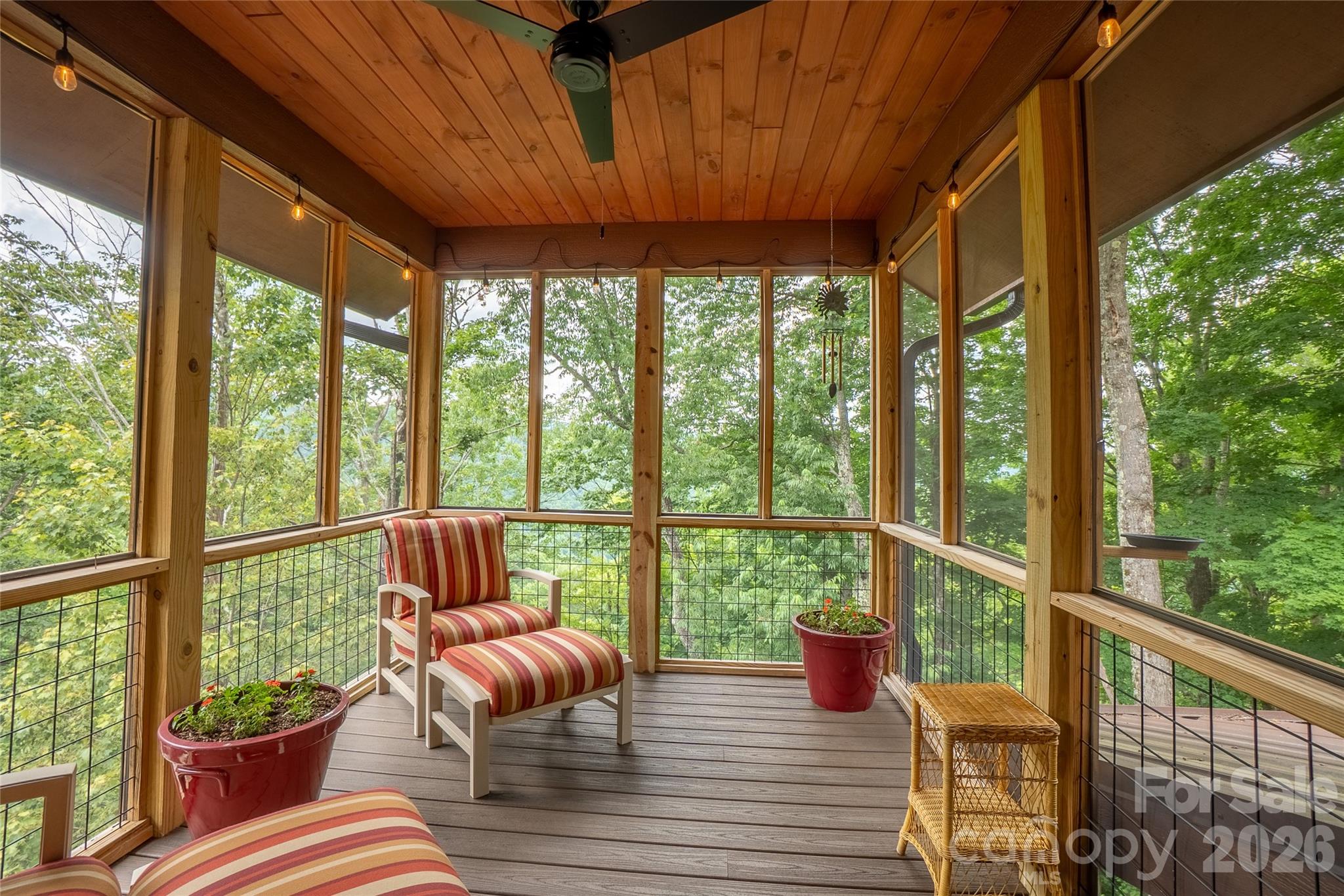1009 Larkspur Trail Property Photo 21