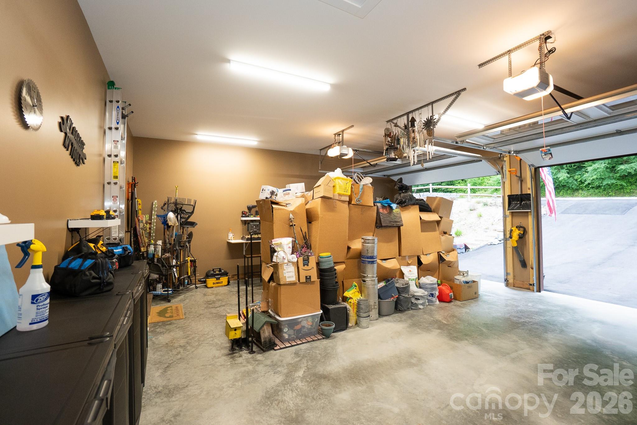 1009 Larkspur Trail Property Photo 23