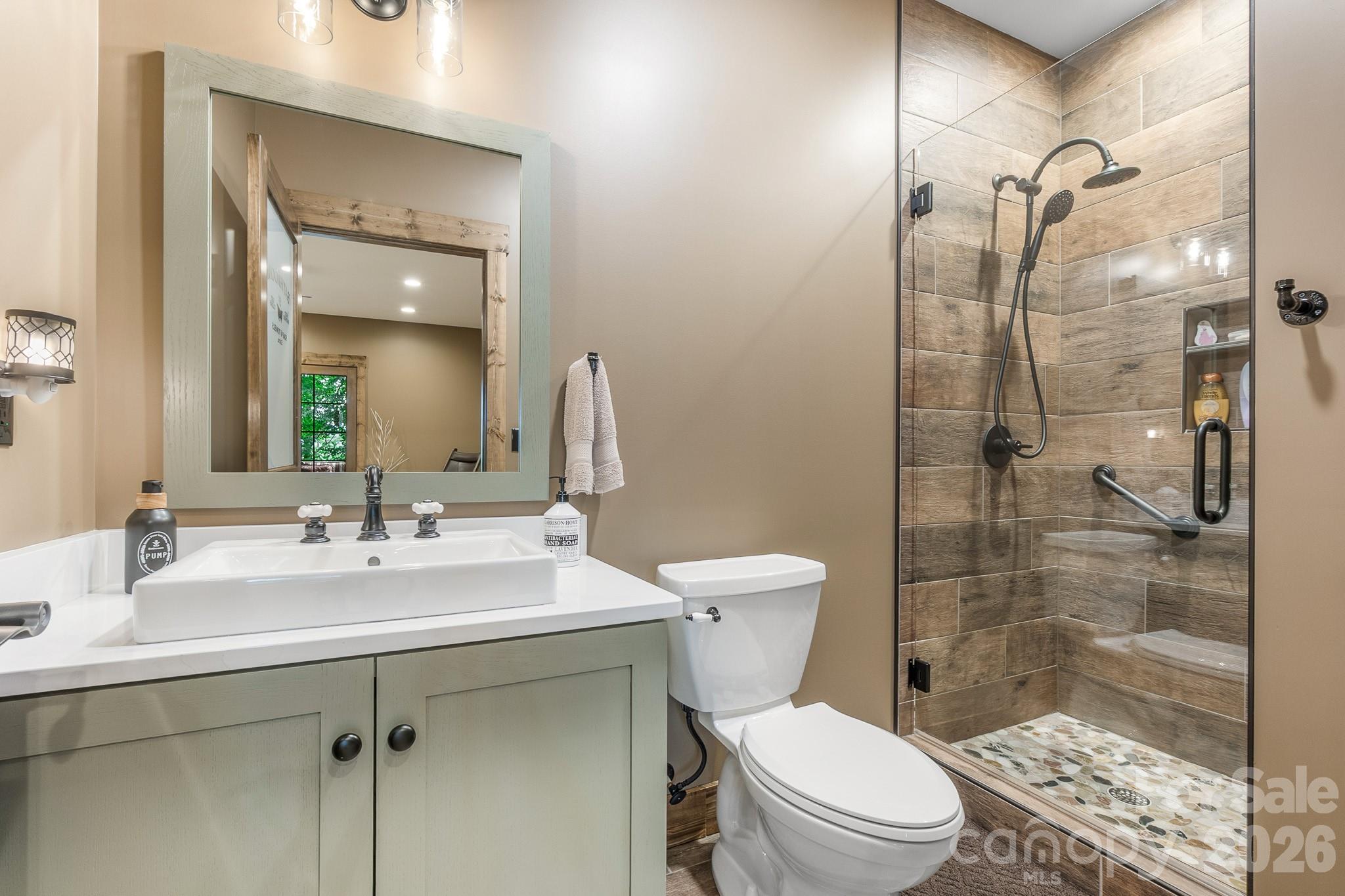 1009 Larkspur Trail Property Photo 44