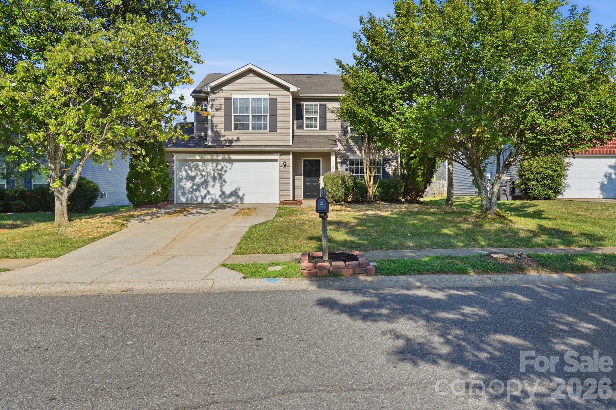1528 Harland Street Property Photo 1