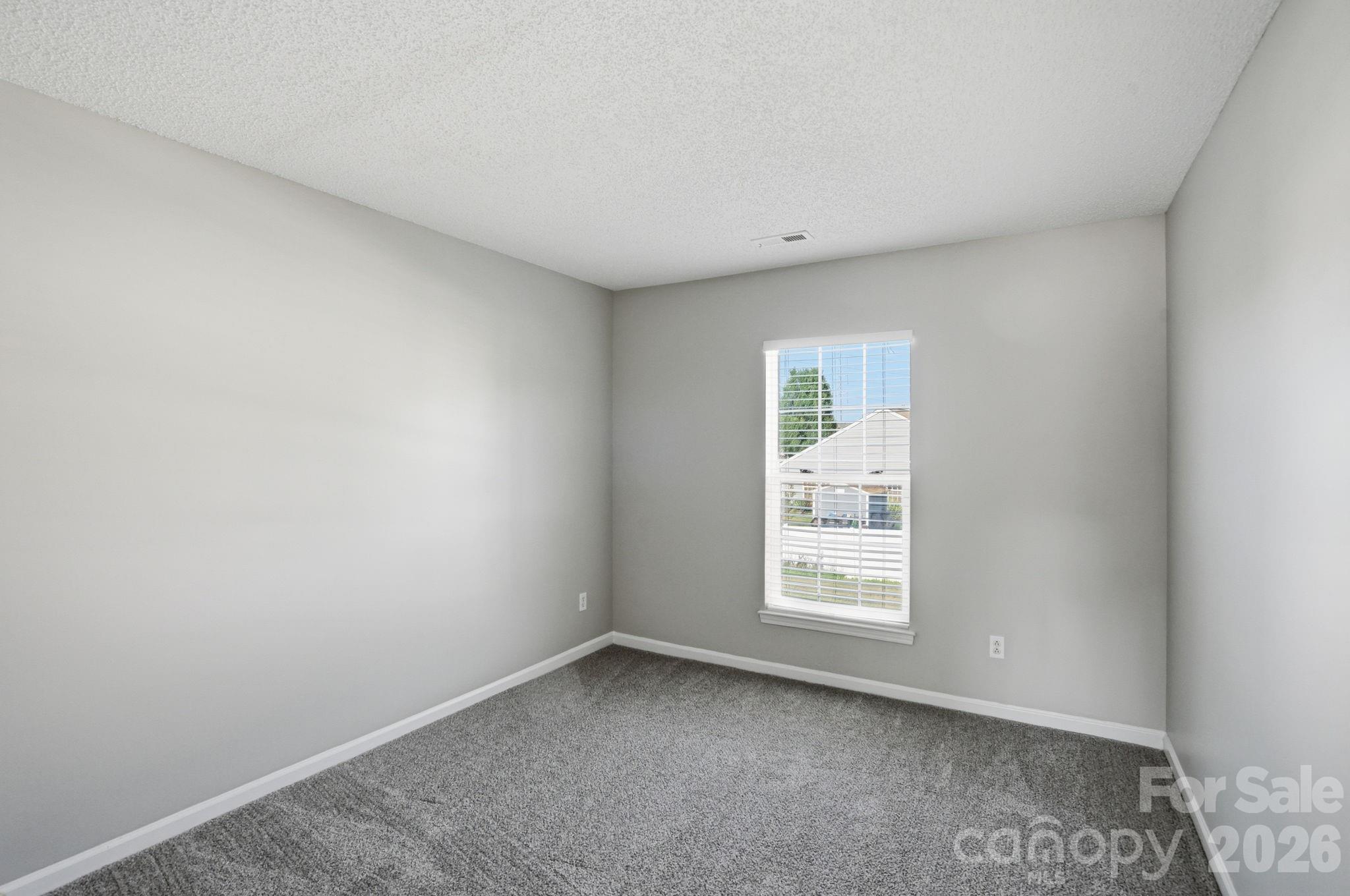 1528 Harland Street Property Photo 18