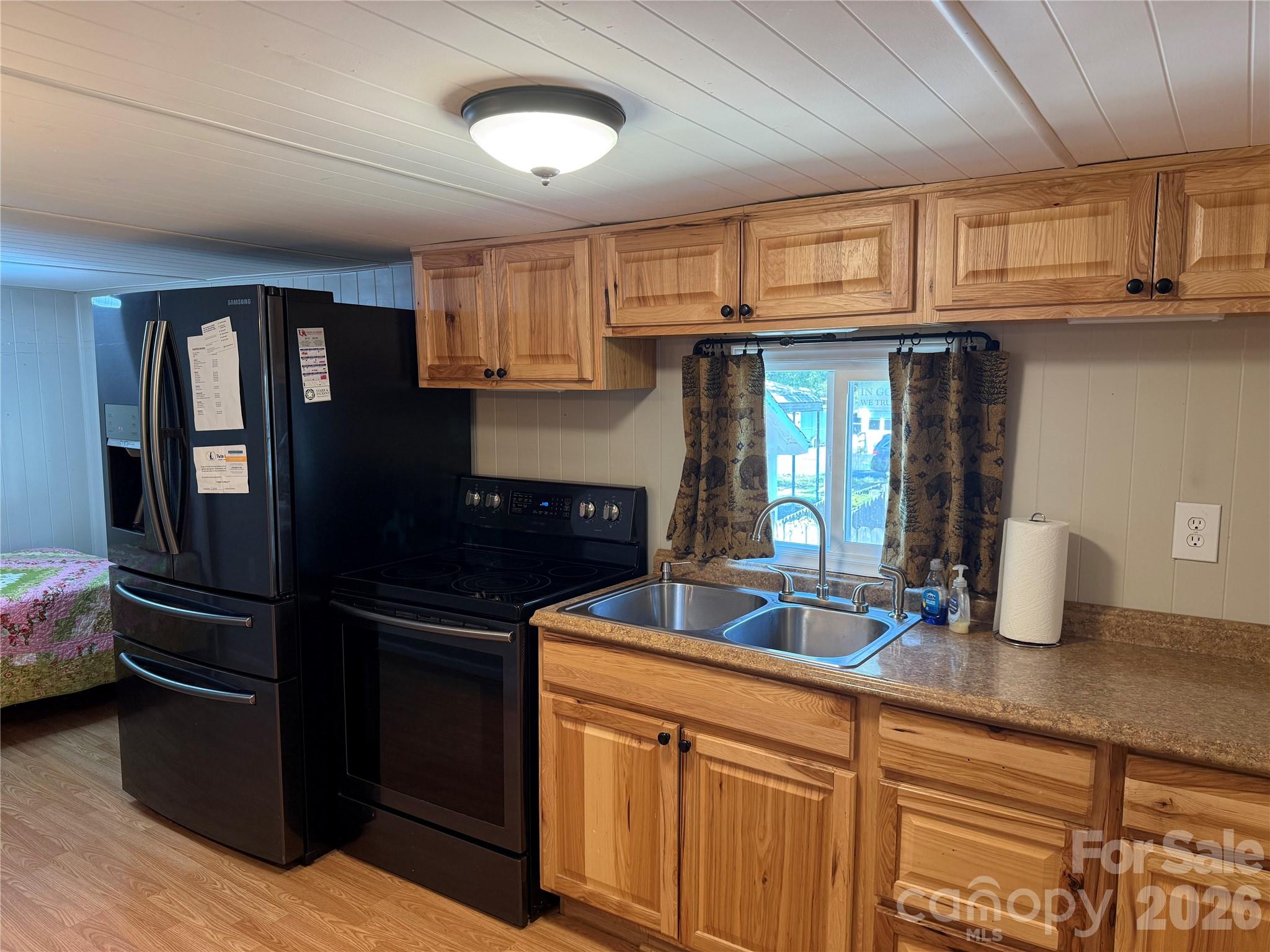 106 Anchor Court H93 Property Photo 23