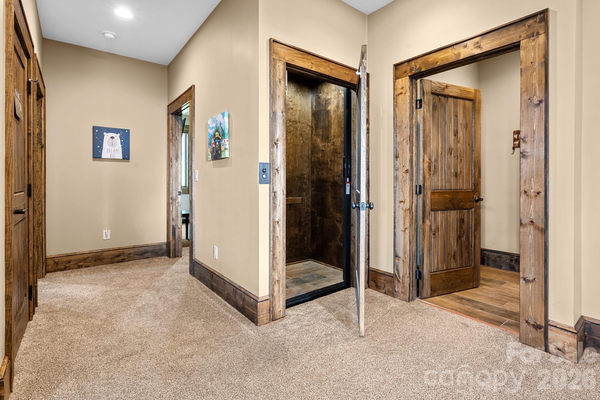 6 Valley Watch Court Property Photo 31
