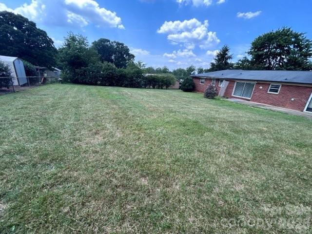 3196 Westview Street Property Photo 23