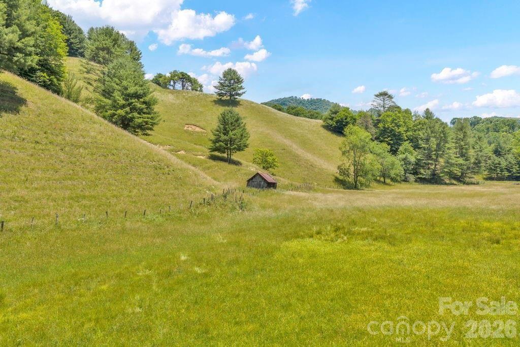 150 Fred Price Road Property Photo 9