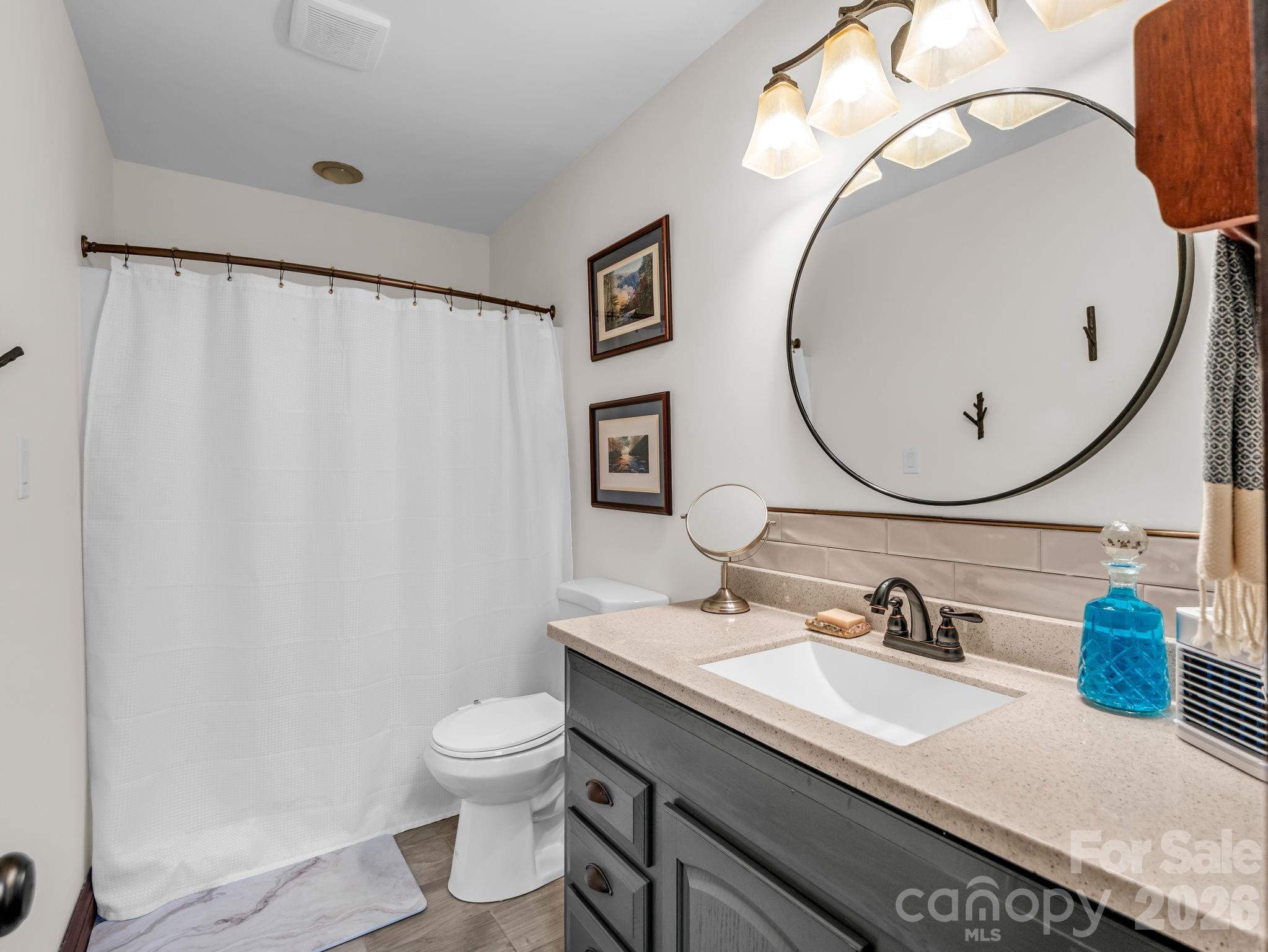 2760 Ugugu Drive Property Photo 20