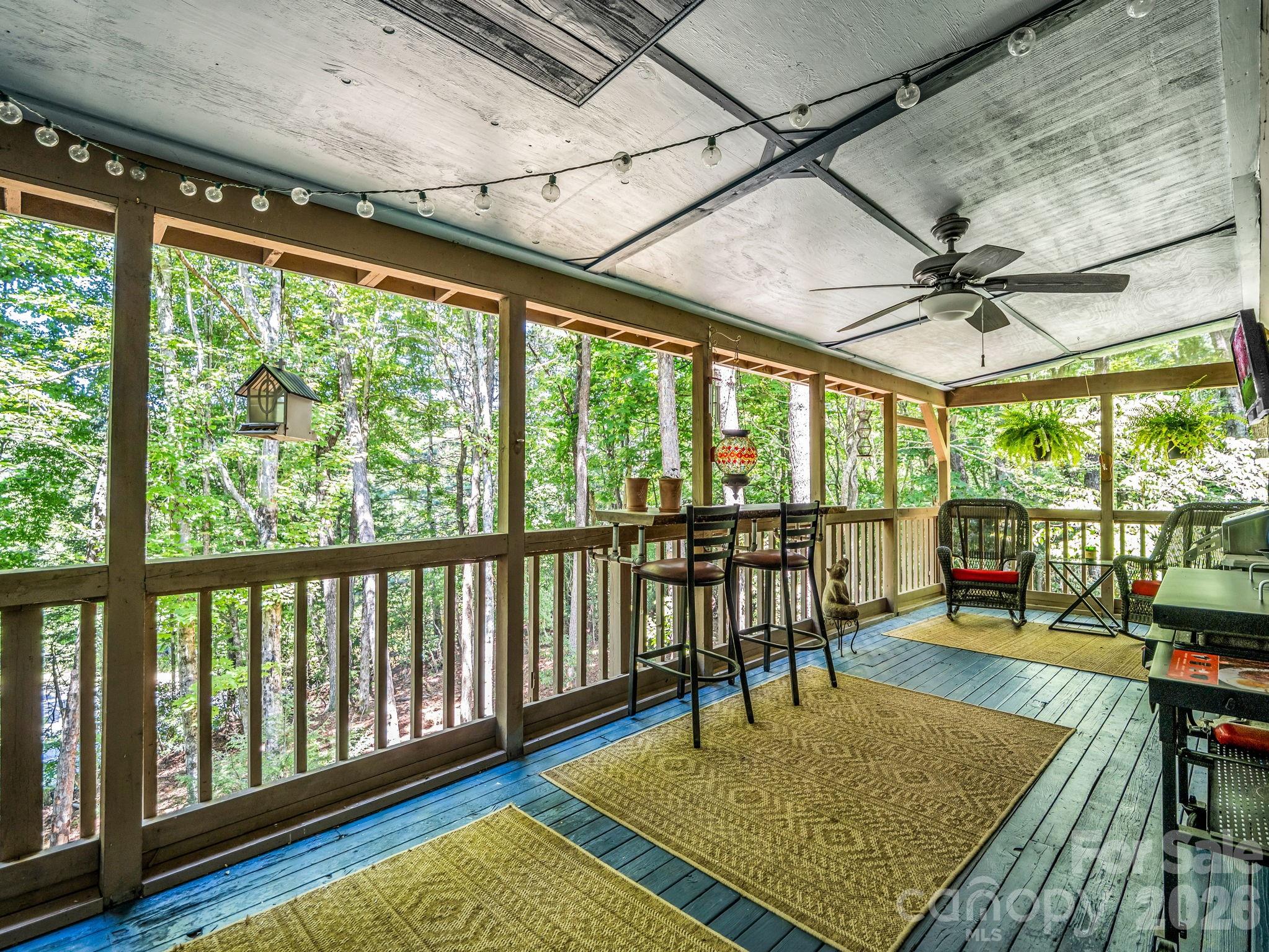 2760 Ugugu Drive Property Photo 28