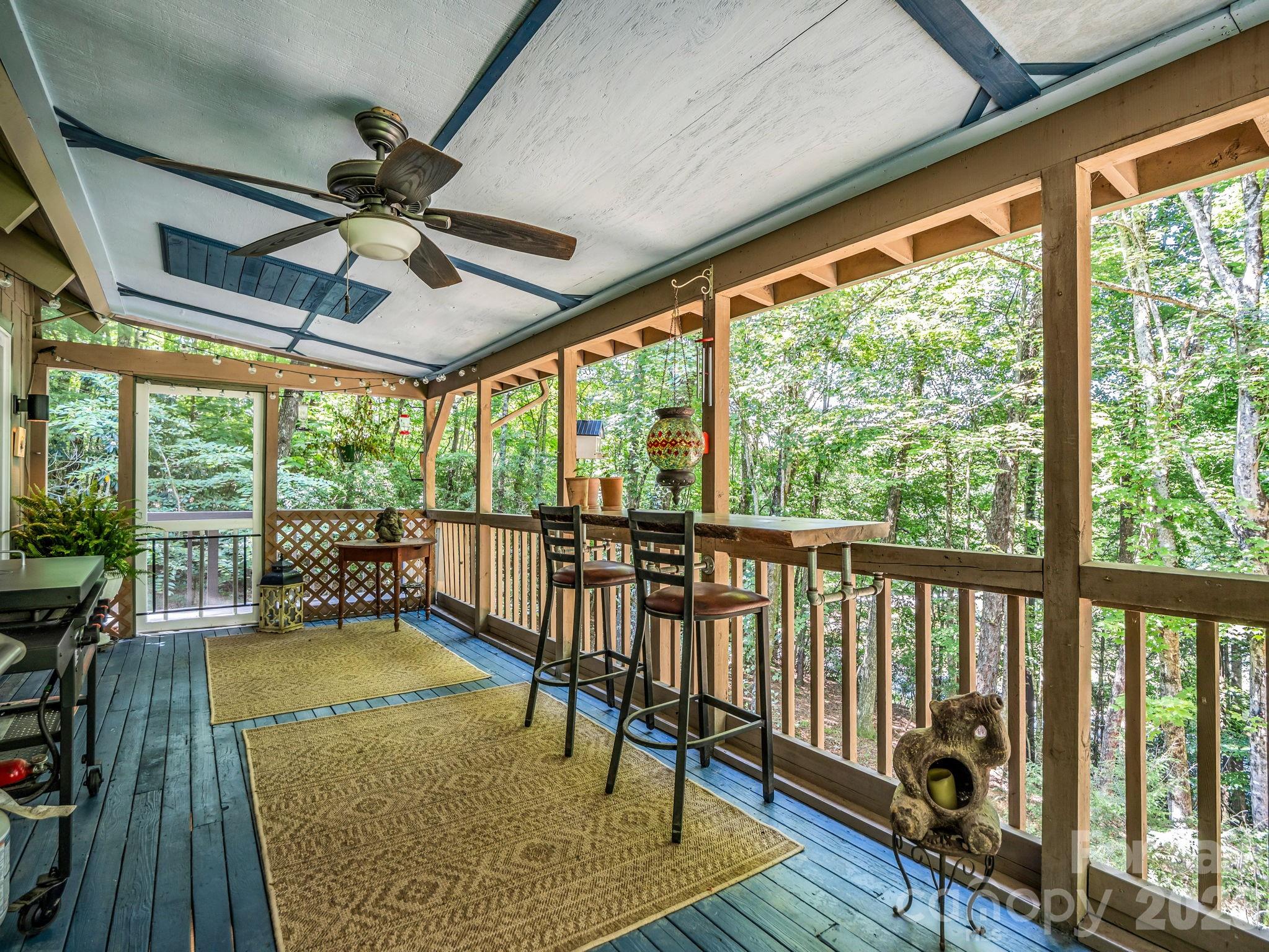 2760 Ugugu Drive Property Photo 29