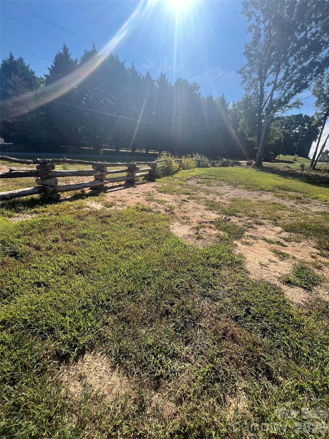 1047 Pennington Road Property Photo 1