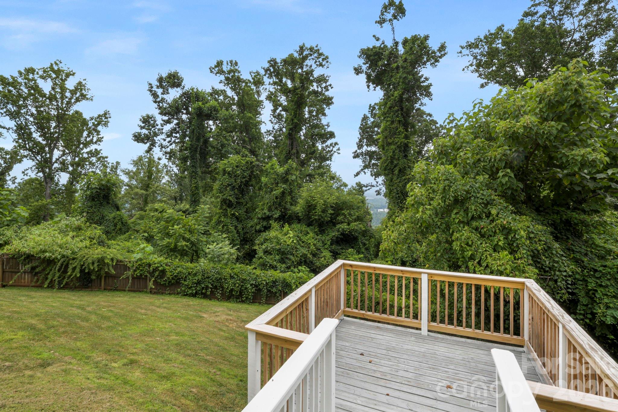 26 Crestwood Drive Property Photo 39