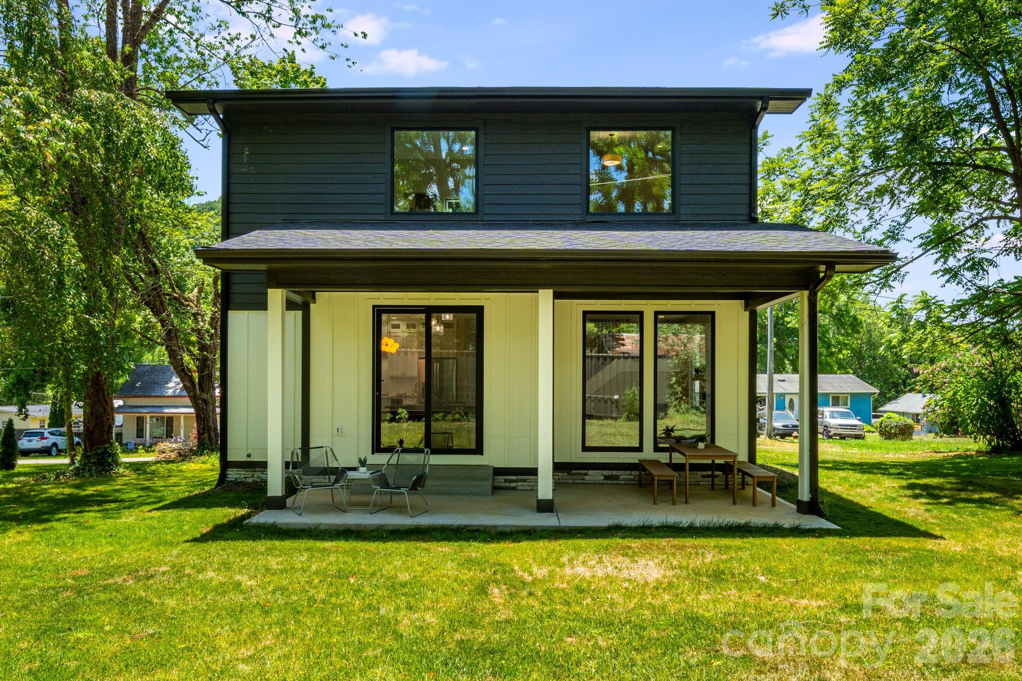 211 Ruby Avenue Property Photo 34