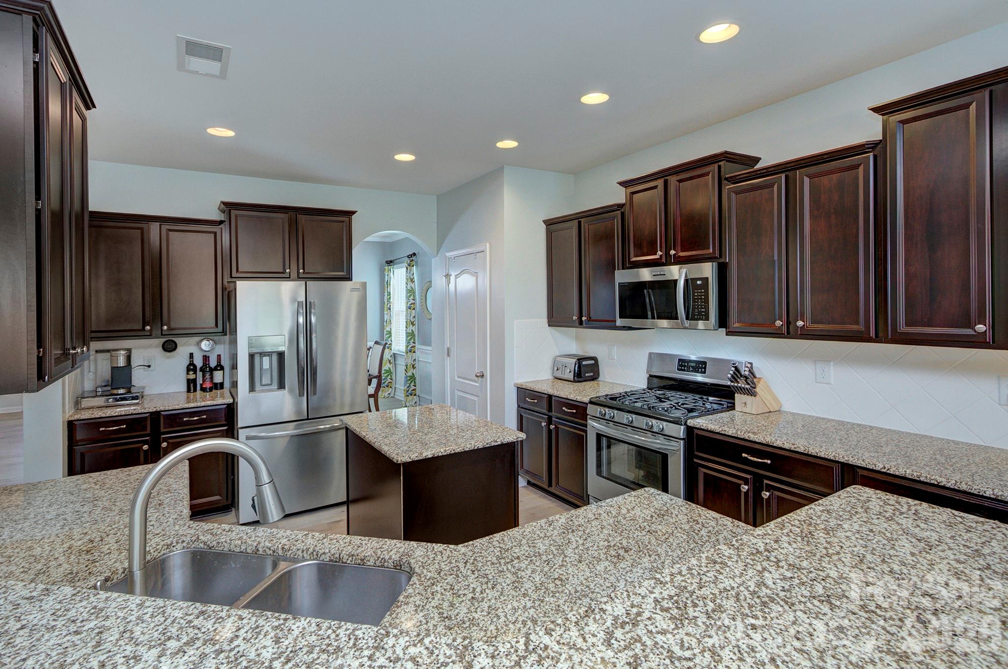 9277 Perseverance Drive Property Photo 8