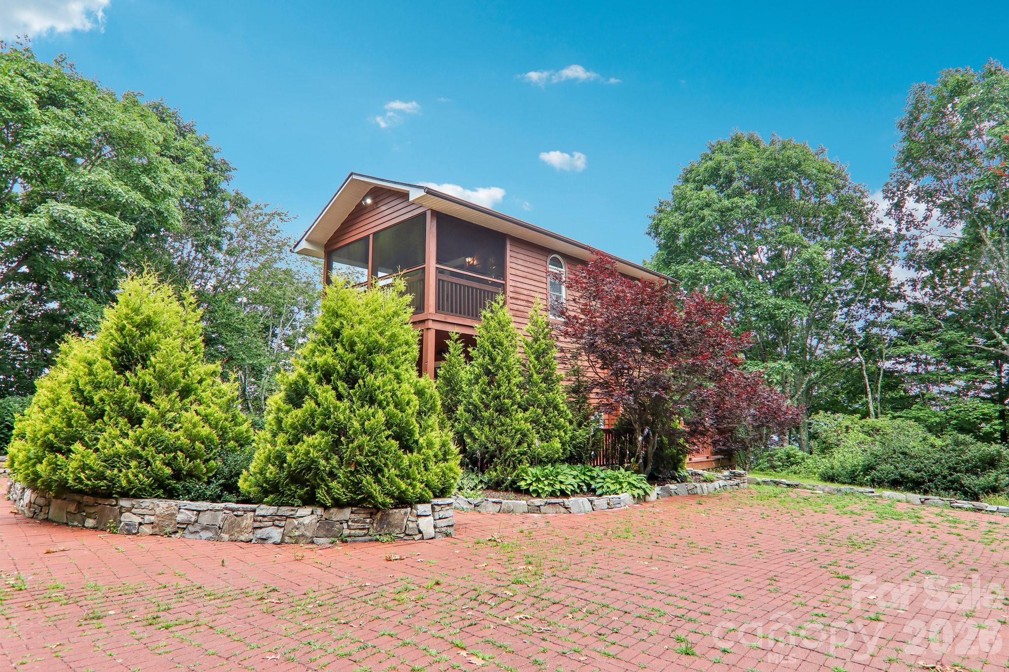 156 Simpson Lane Property Photo 12