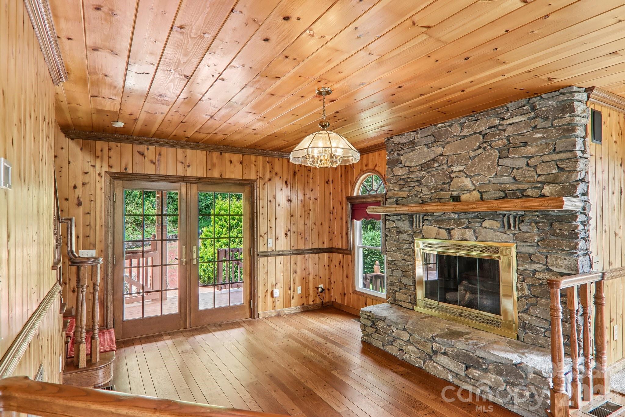 156 Simpson Lane Property Photo 21