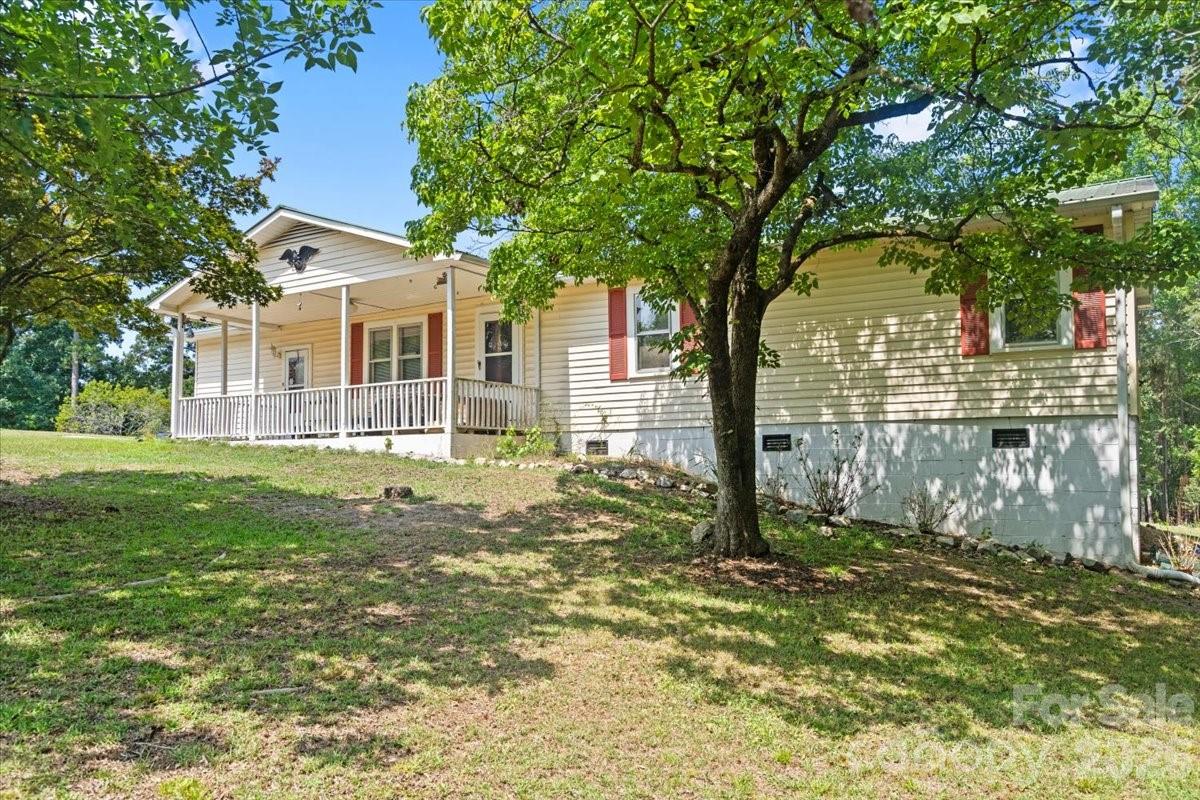 405 Watson Hill Lane Property Photo 4