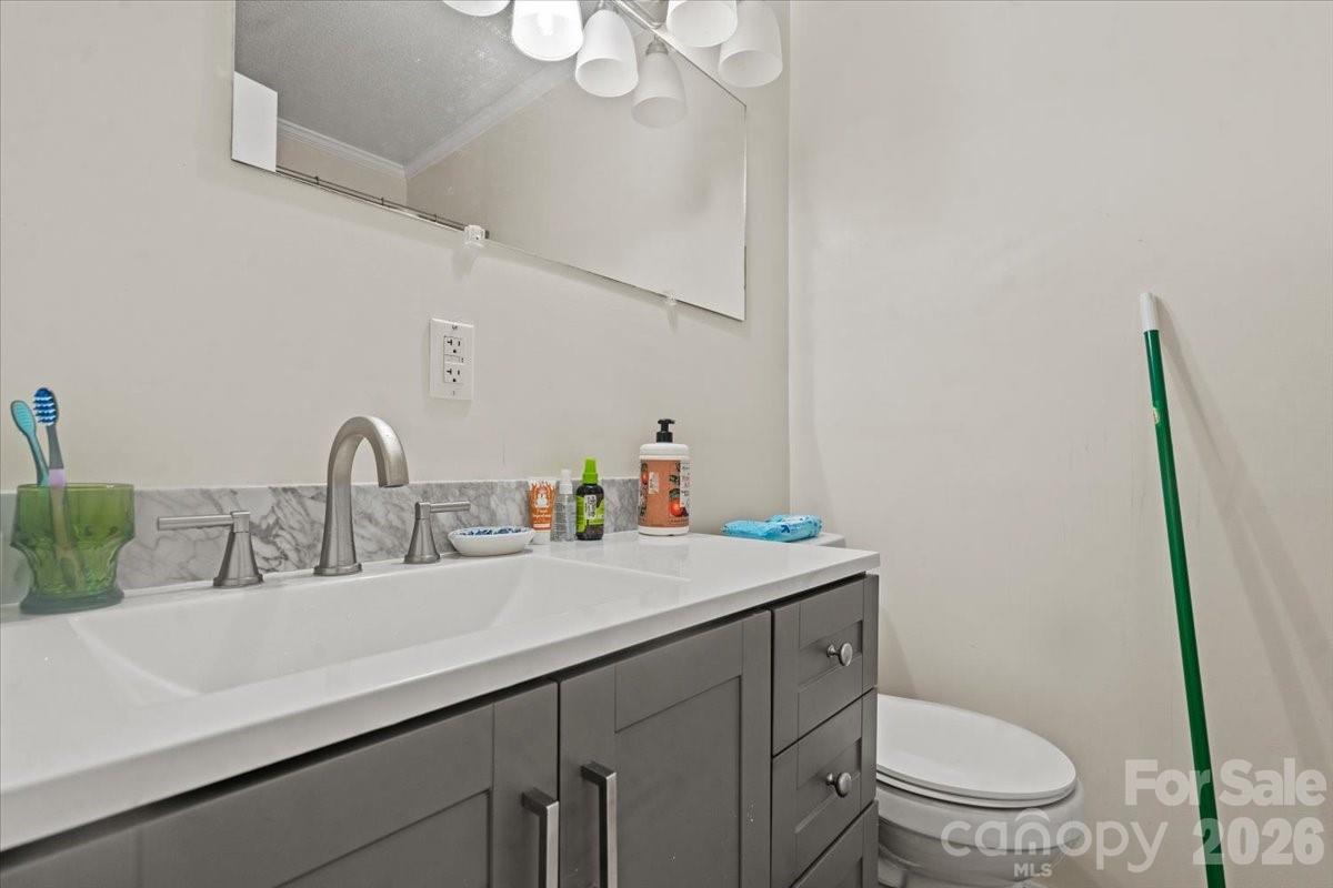 405 Watson Hill Lane Property Photo 16