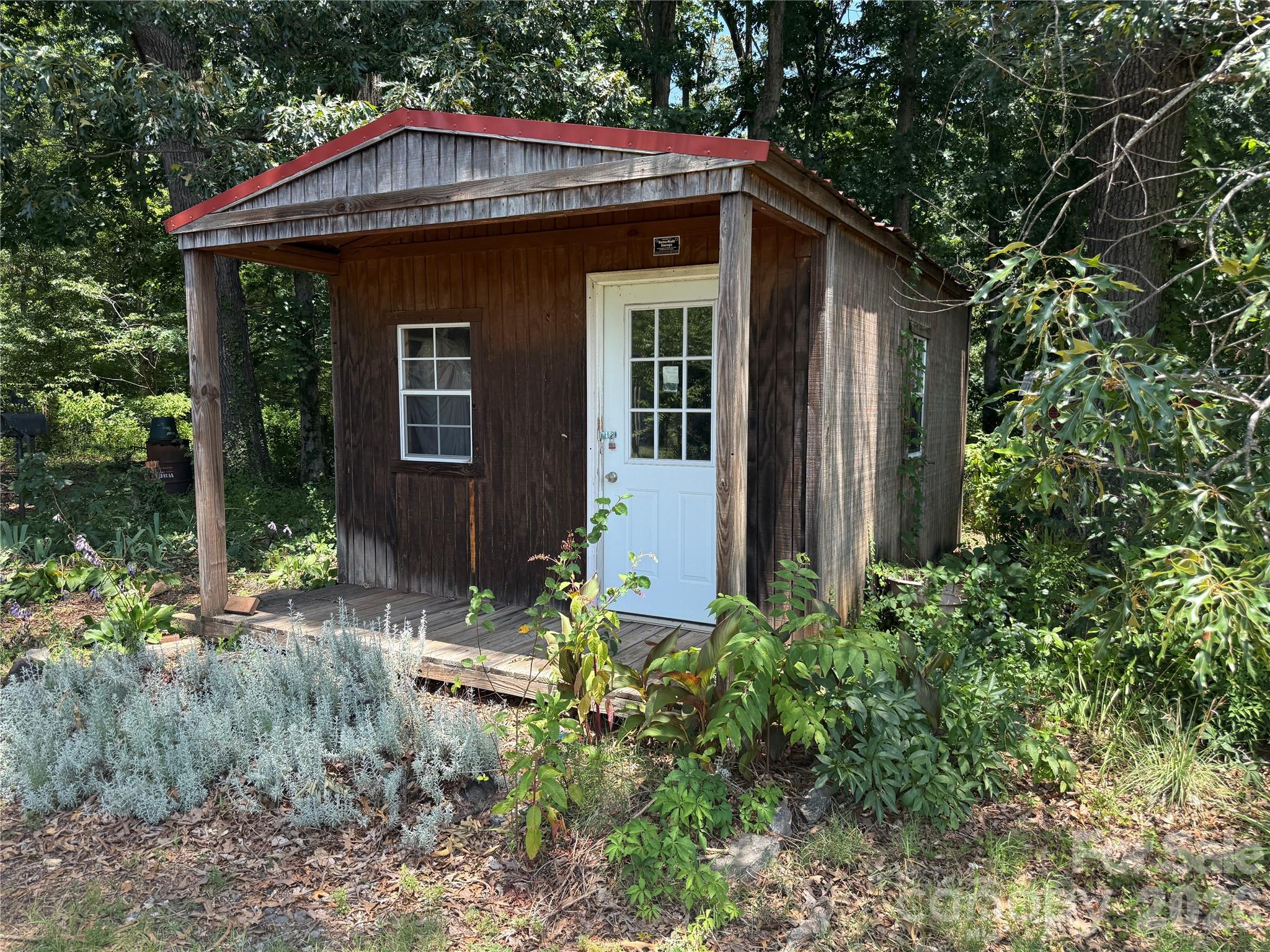 121 Brady Circle Road Property Photo 5