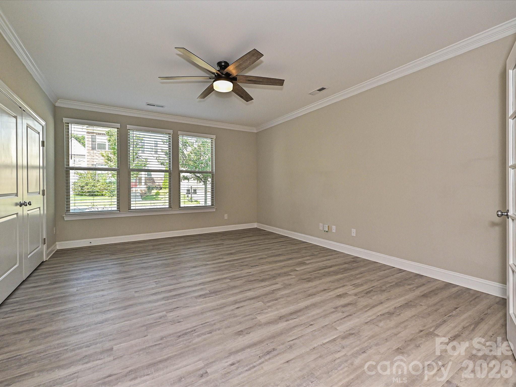 6320 Kennard Drive Property Photo 17