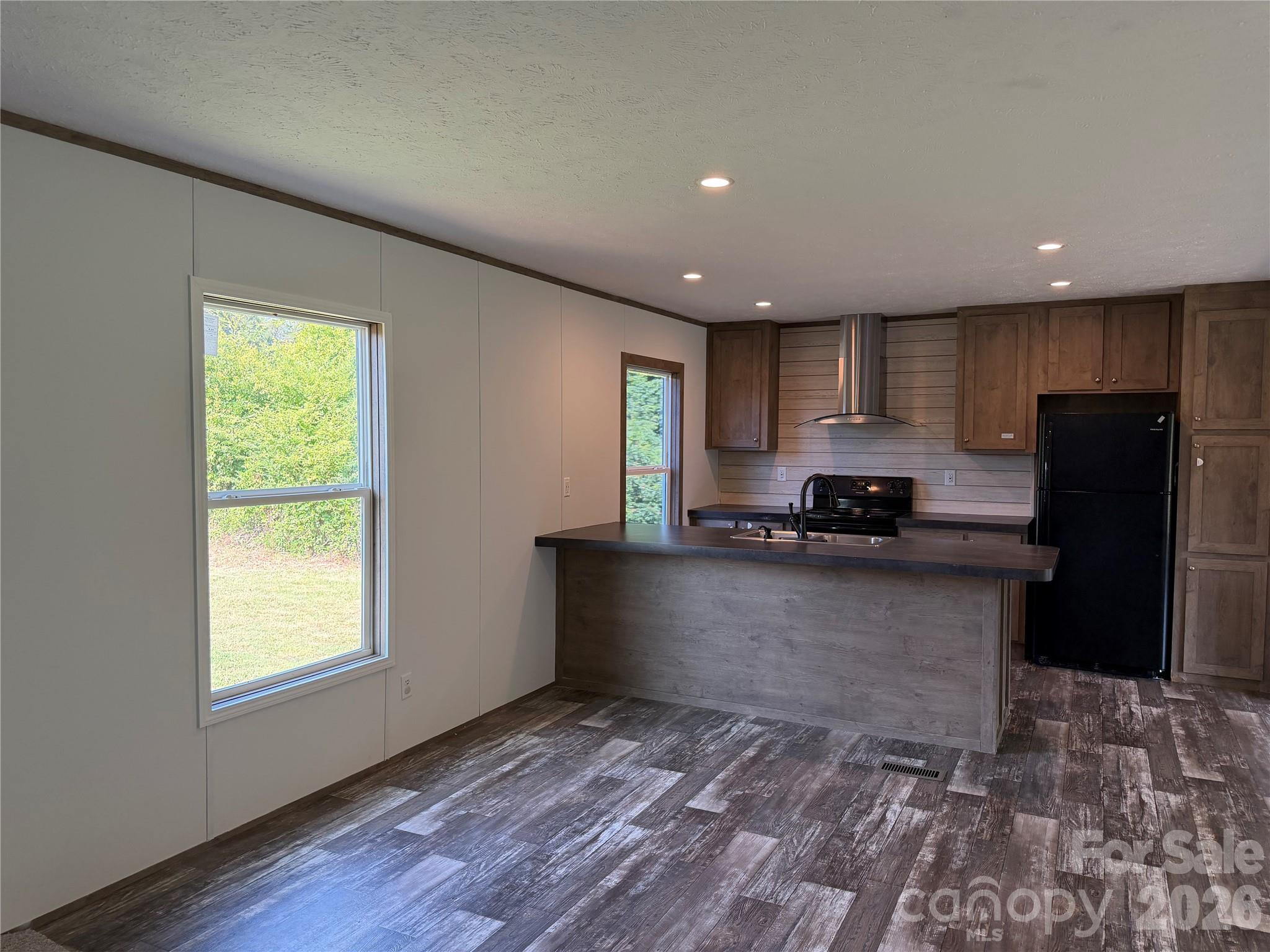 1003 Lavender Road Property Photo 6