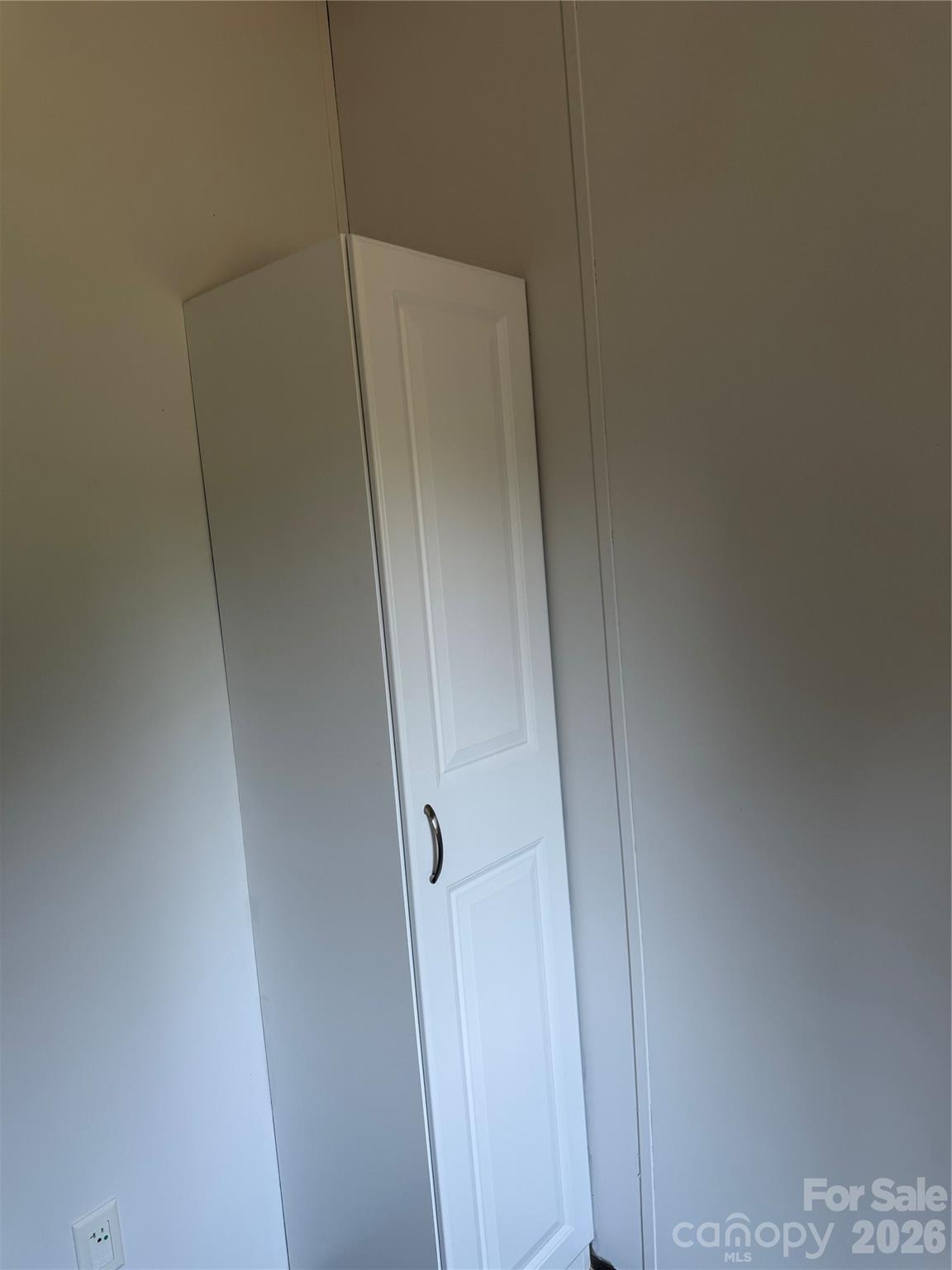 1003 Lavender Road Property Photo 8