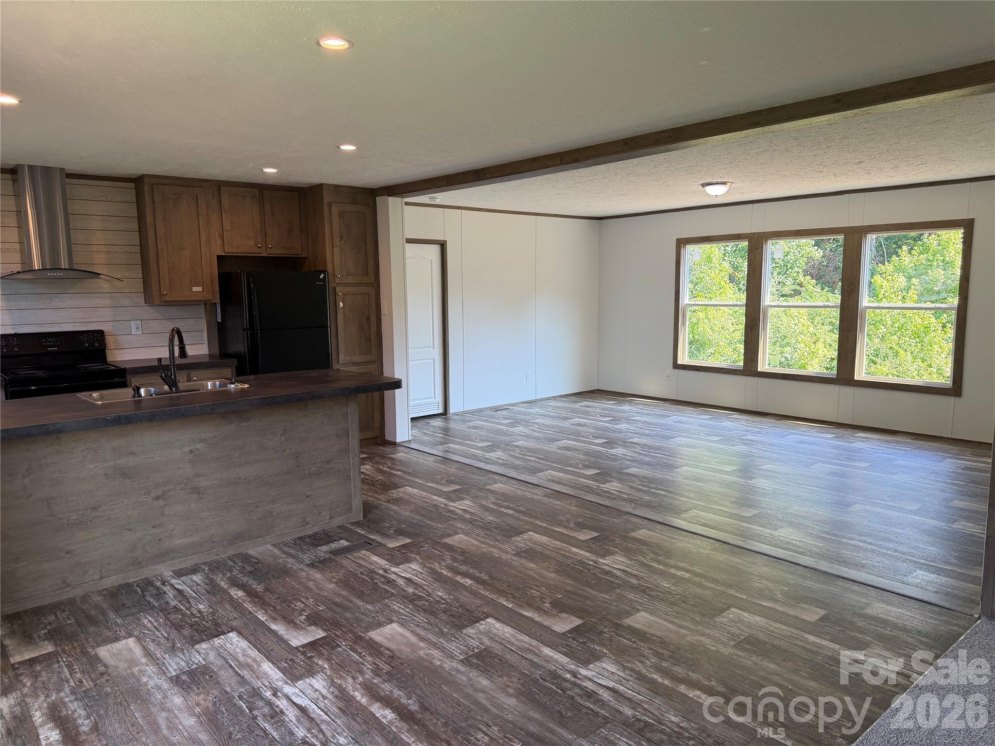 1003 Lavender Road Property Photo 15