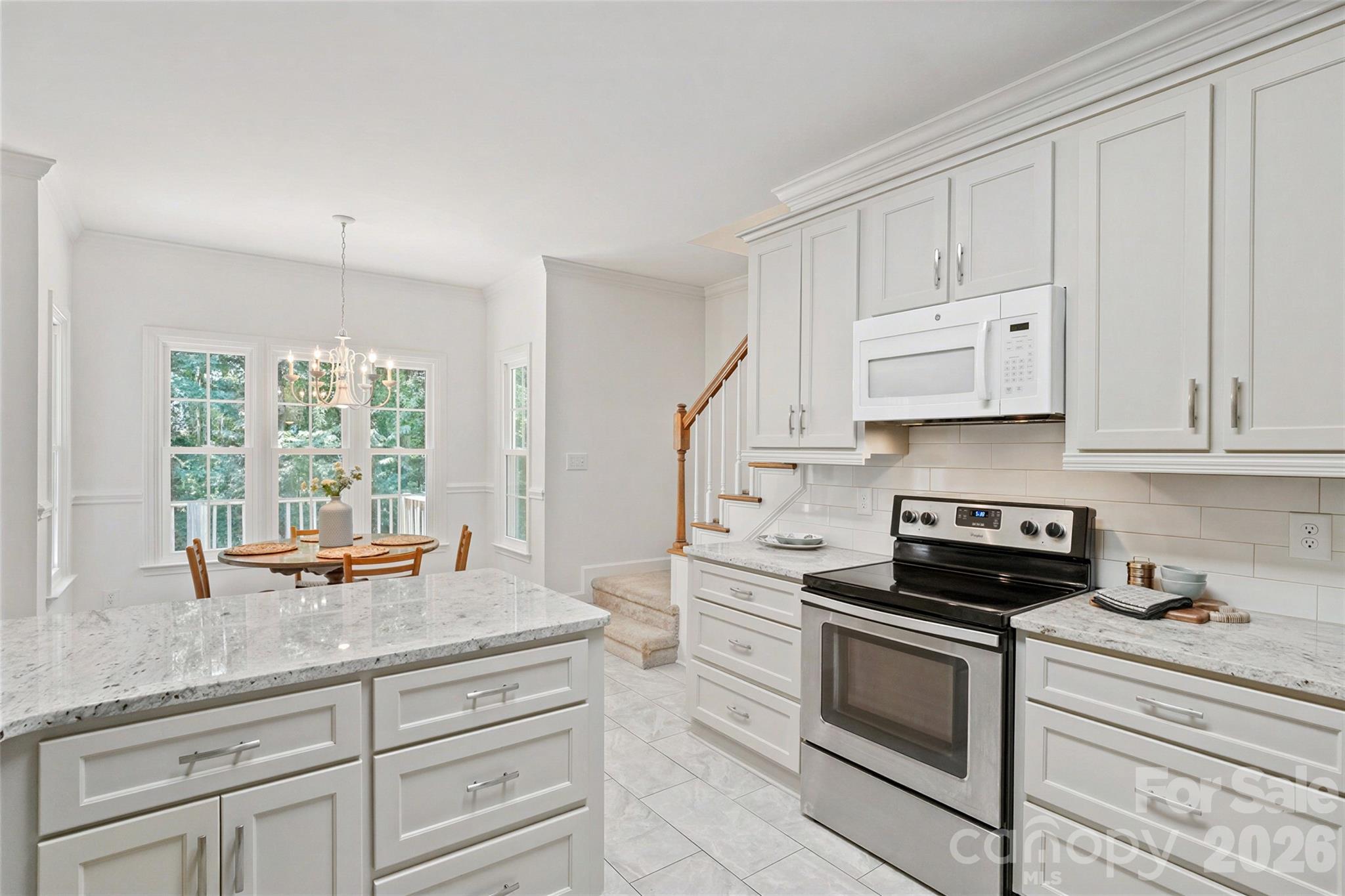2059 Malvern Road Property Photo 11