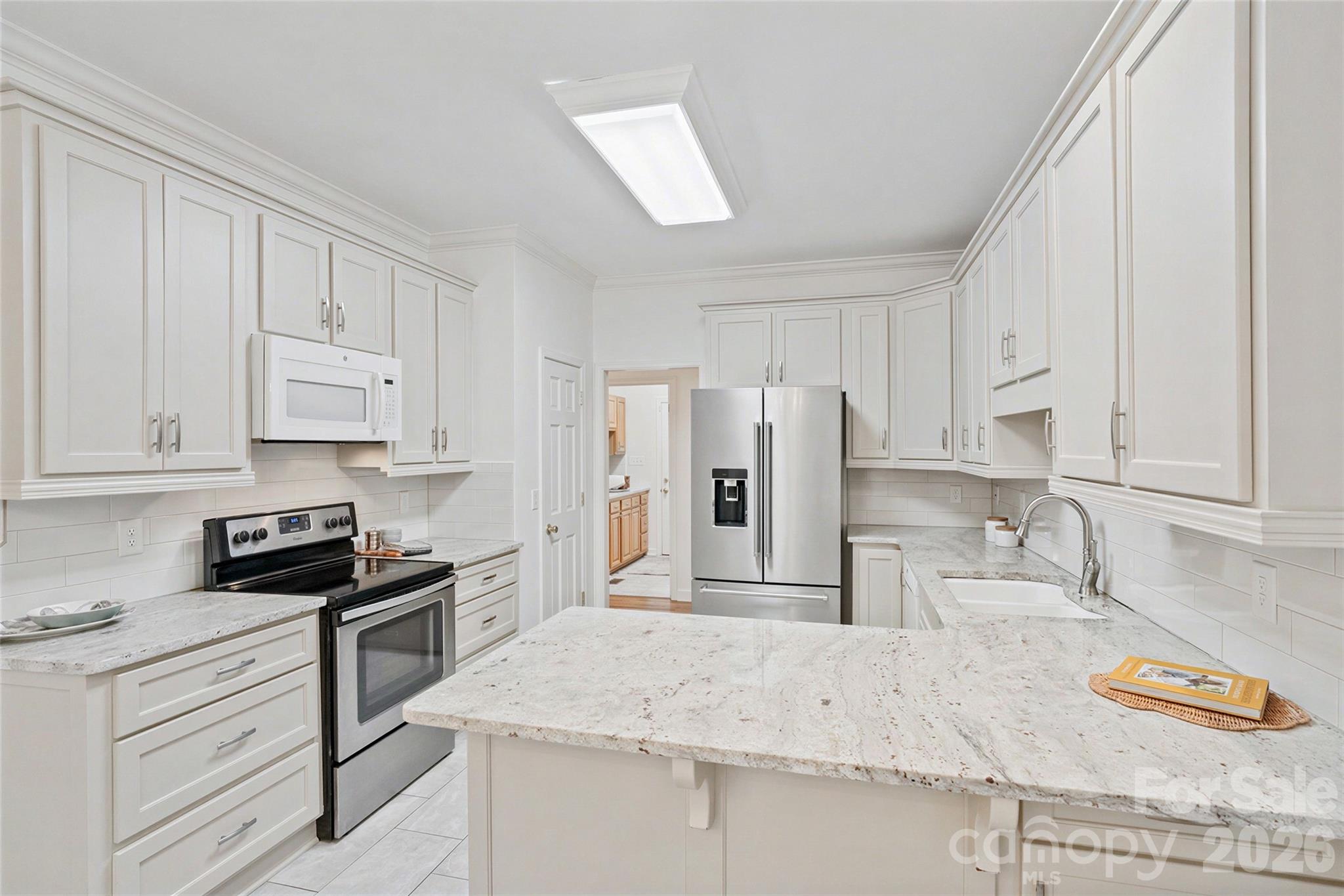 2059 Malvern Road Property Photo 12