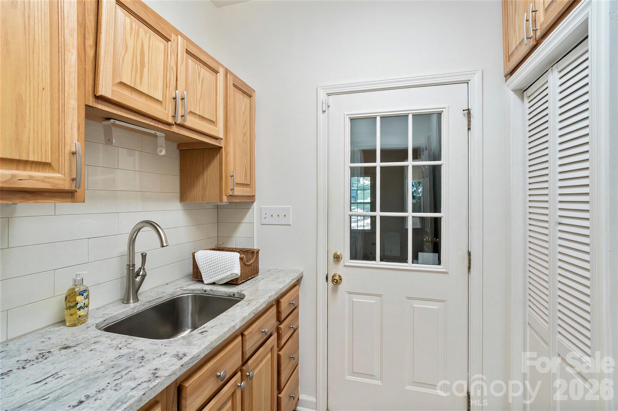 2059 Malvern Road Property Photo 24