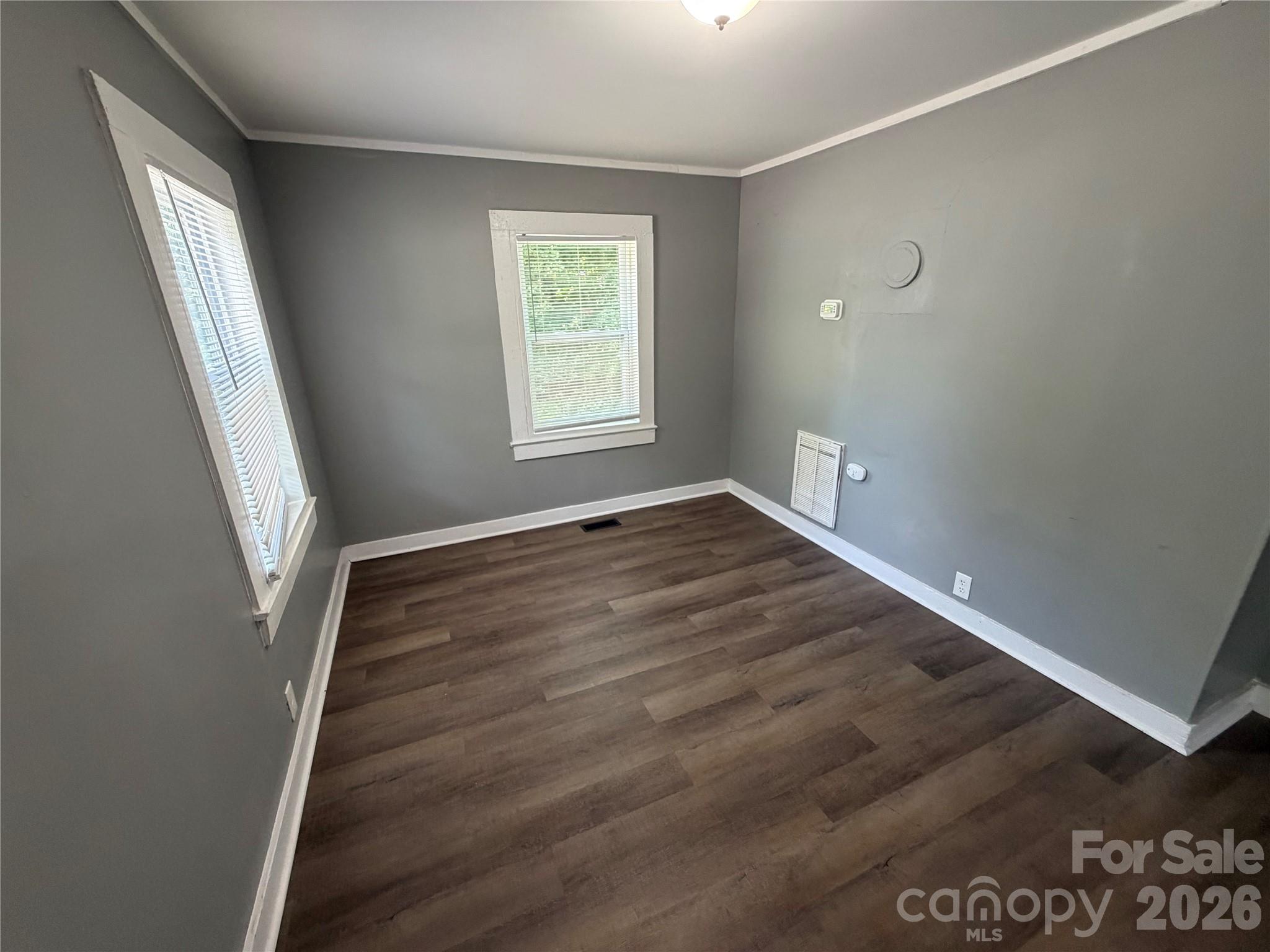 1018 Frederick Street Property Photo 2