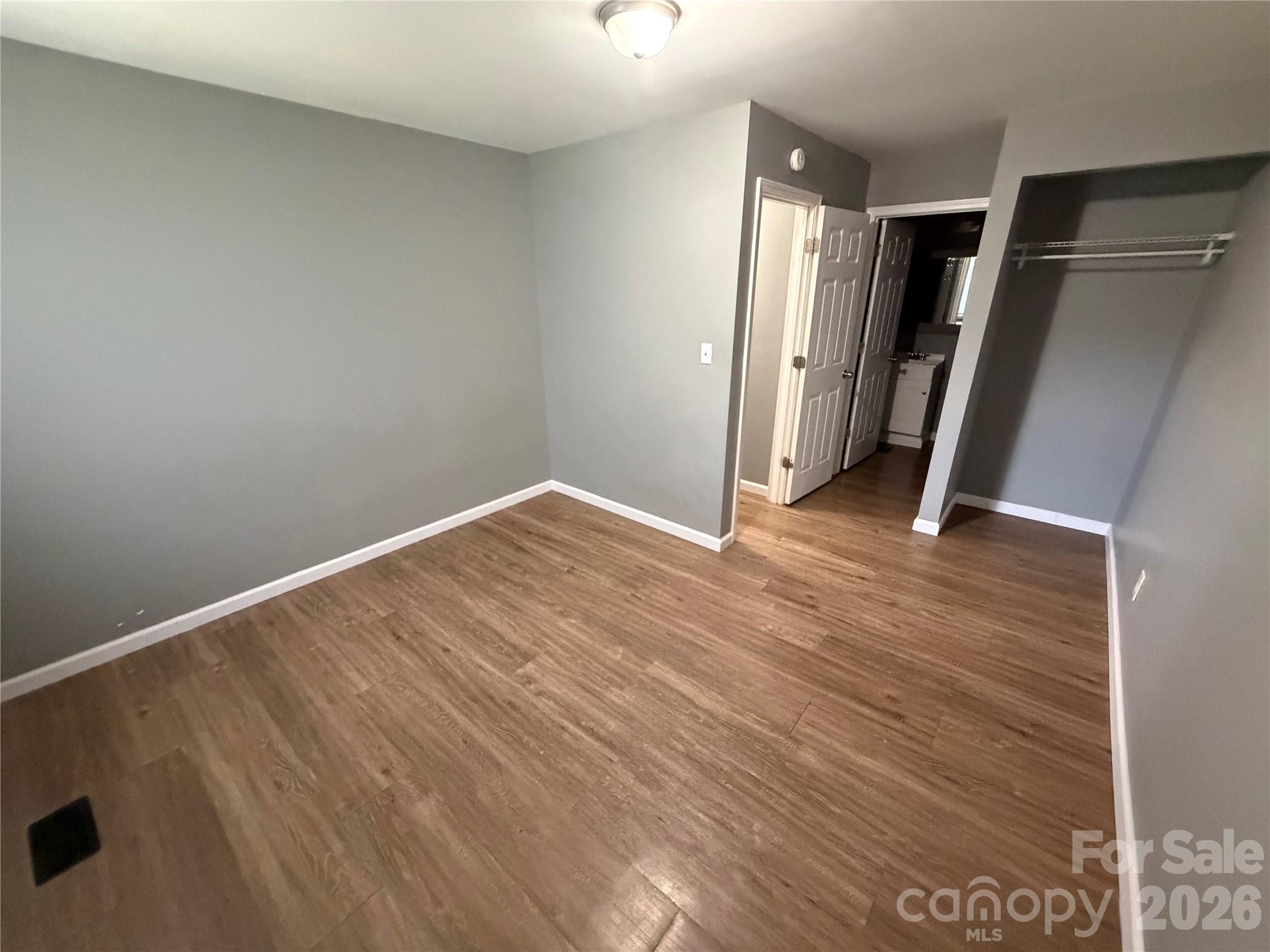 1018 Frederick Street Property Photo 4