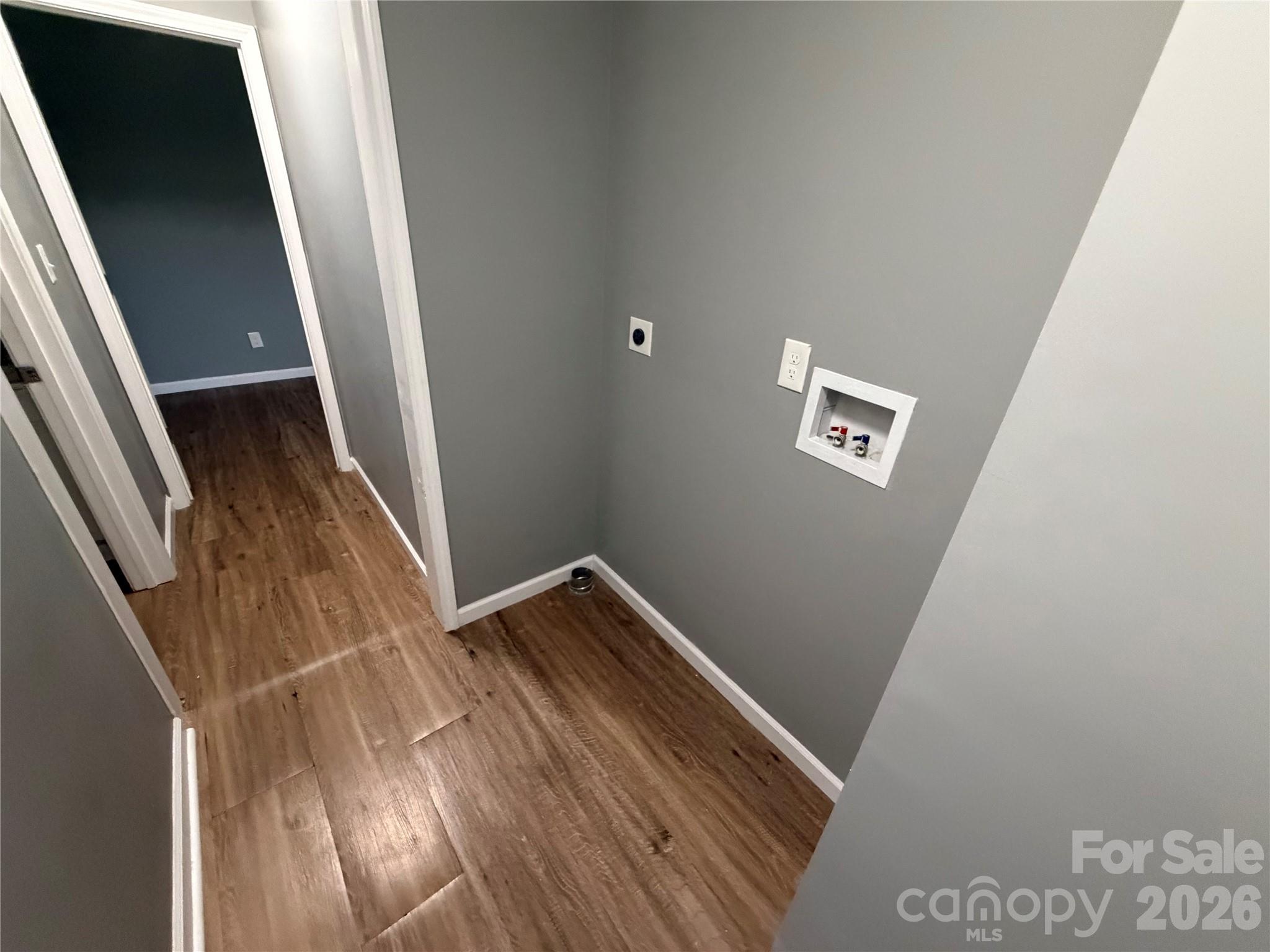 1018 Frederick Street Property Photo 10
