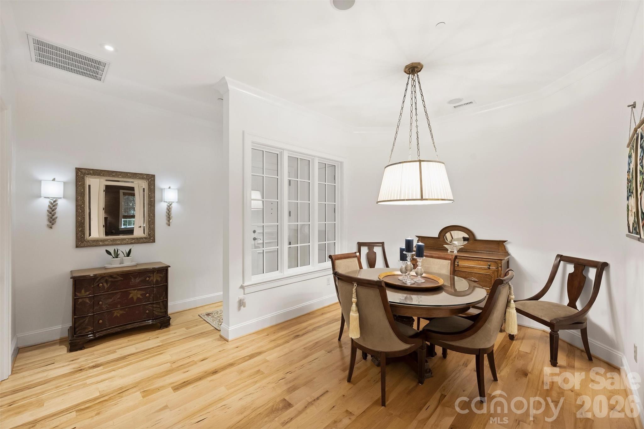241 Queens Road Property Photo 5