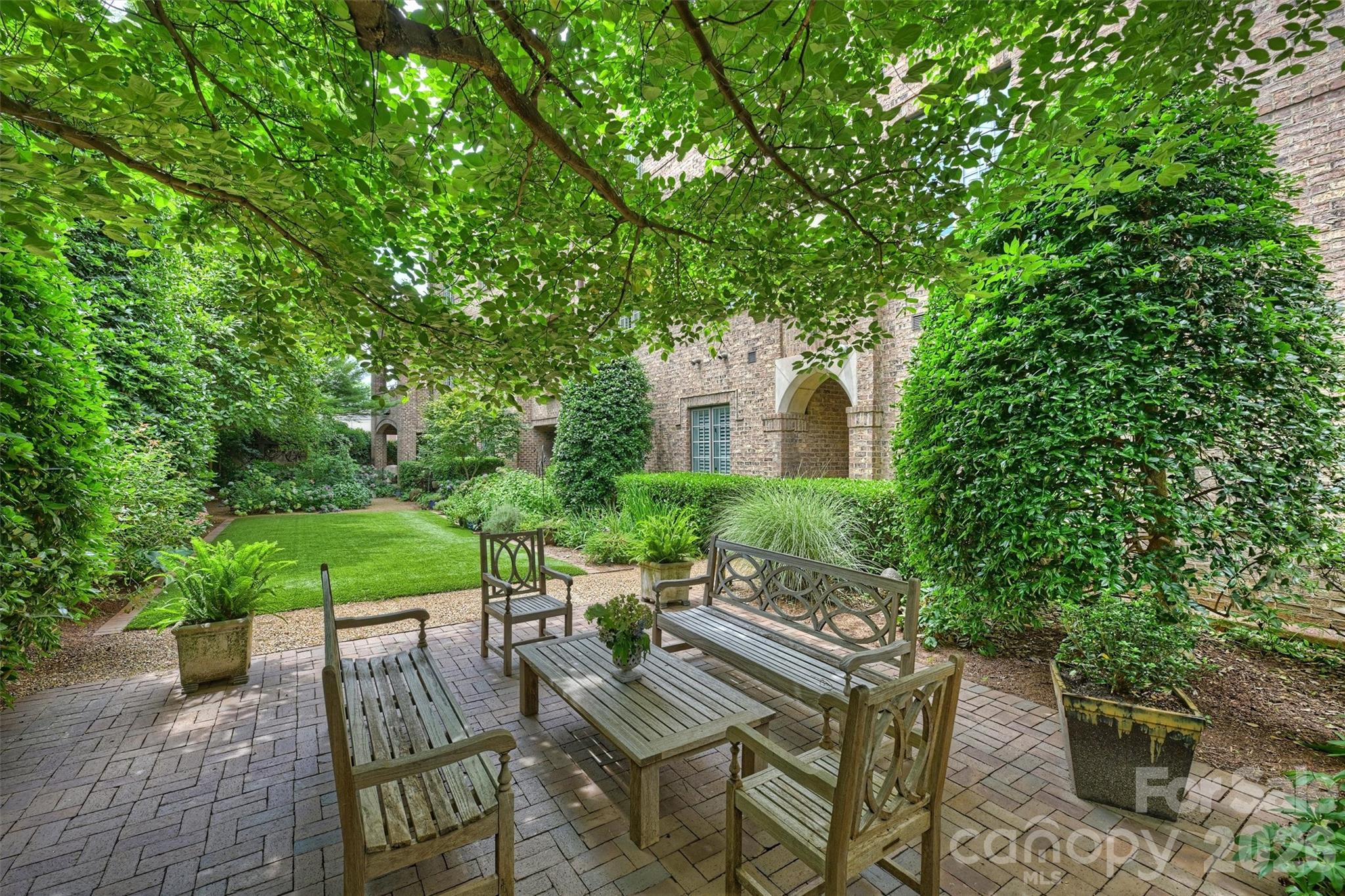 241 Queens Road Property Photo 44