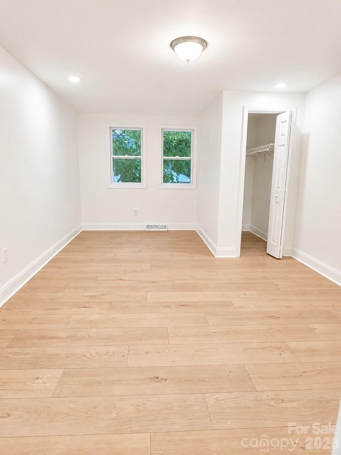 2007 Highland Street Property Photo 25