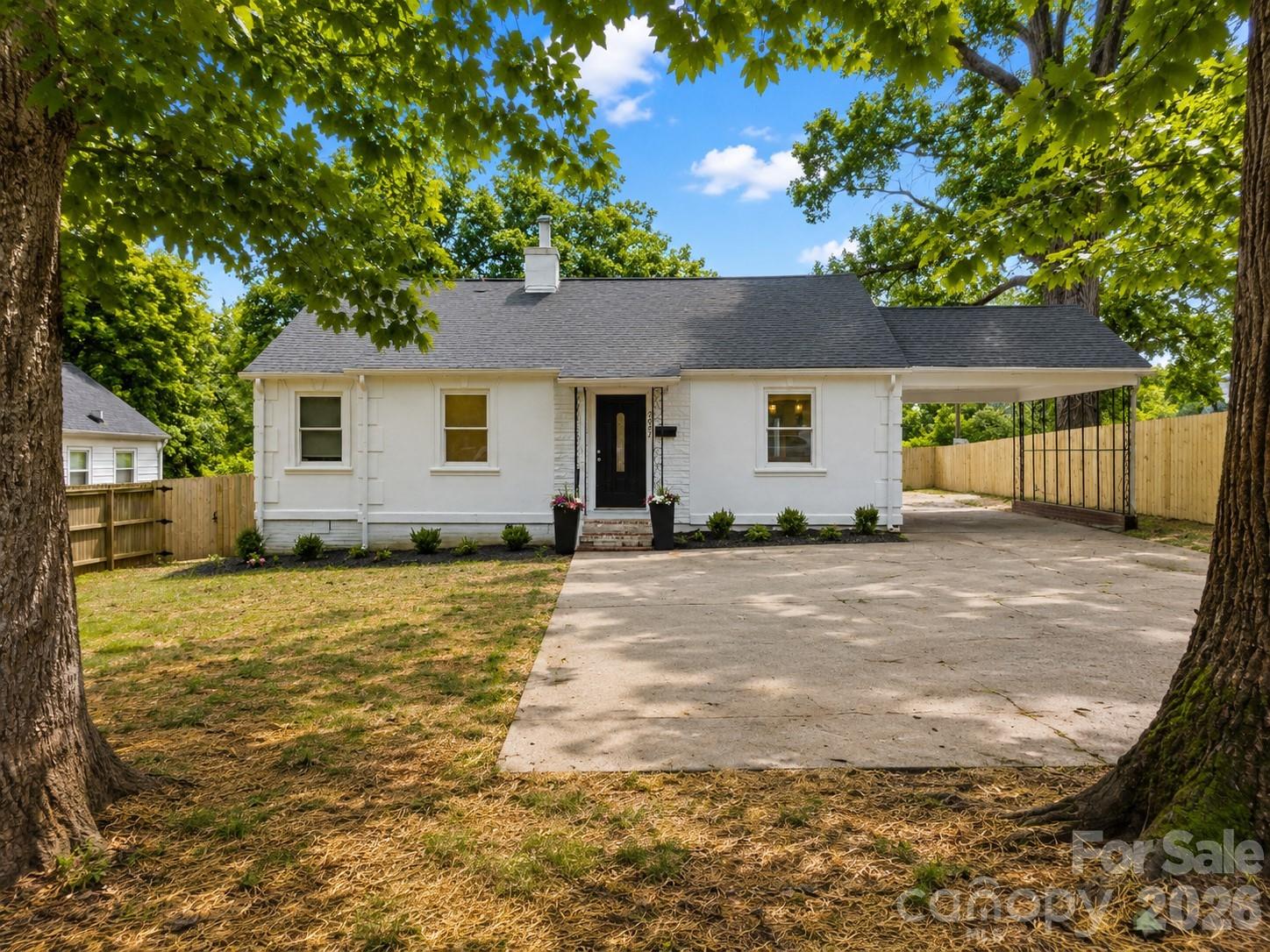 2007 Highland Street Property Photo 44