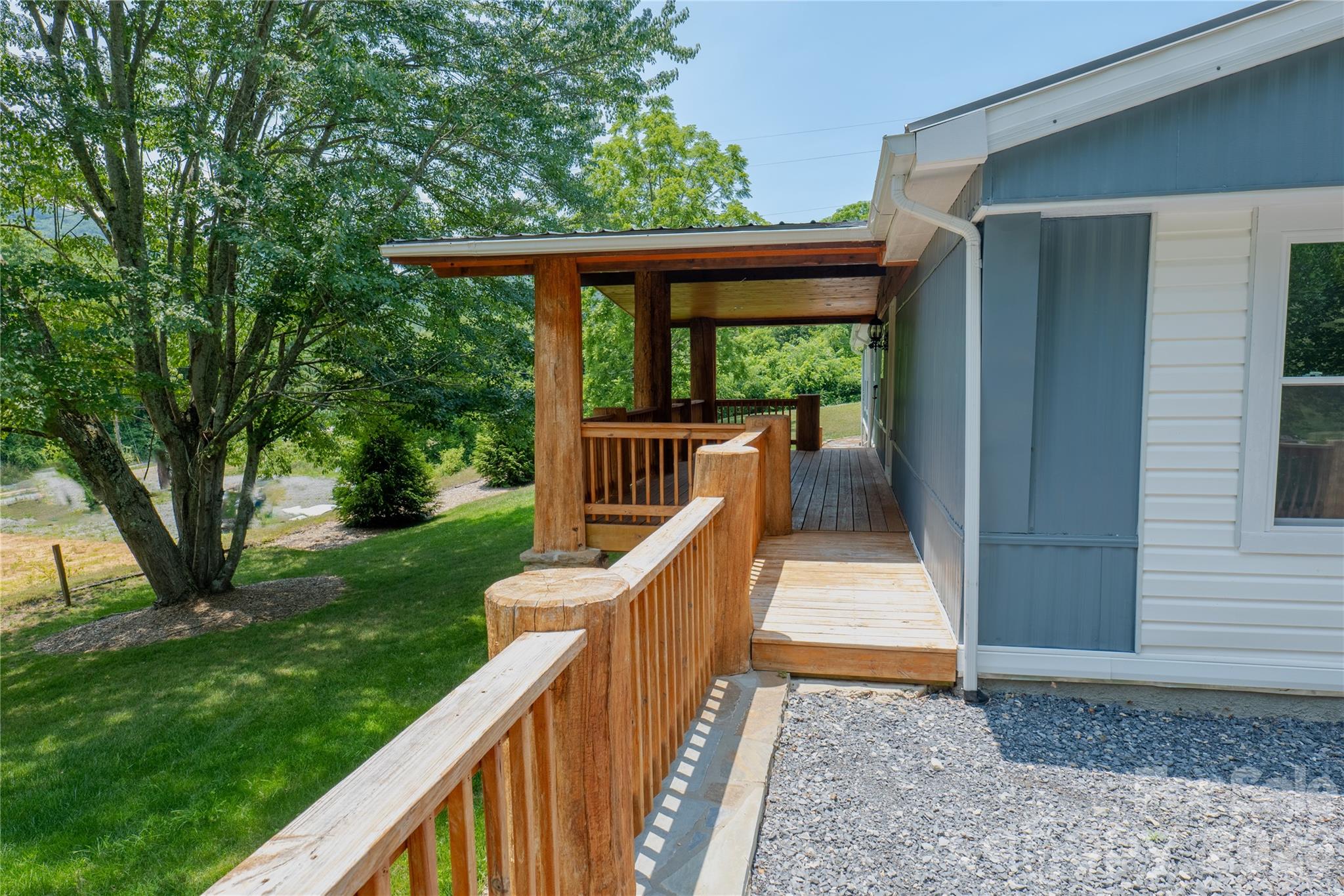 203 Justice Drive Property Photo 4