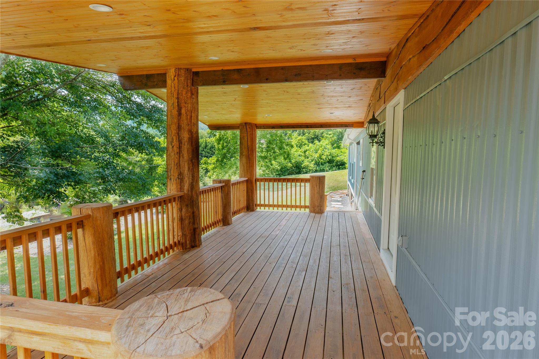 203 Justice Drive Property Photo 5